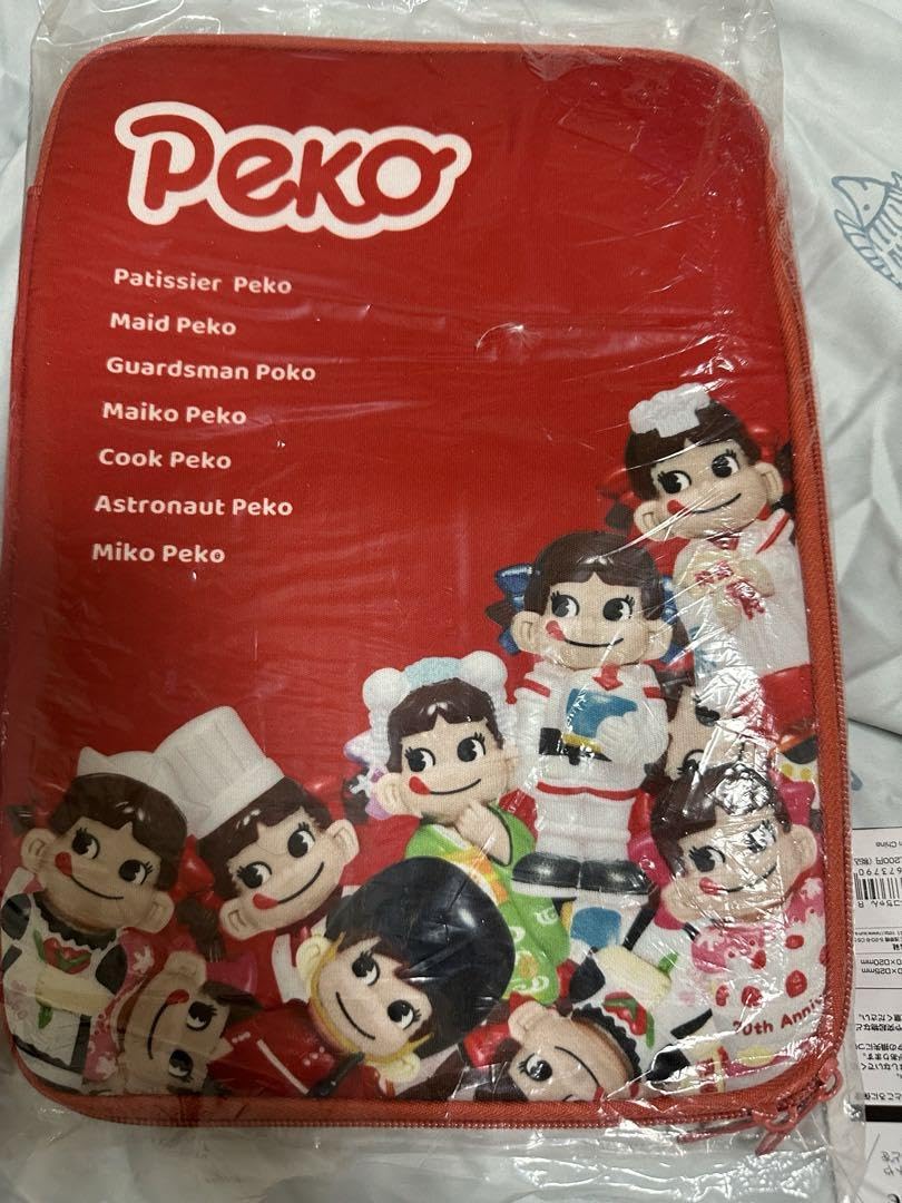 ペコちゃんマルチカバー ペコちゃん リモートワークを応援！ マルチケース＆ケーブル