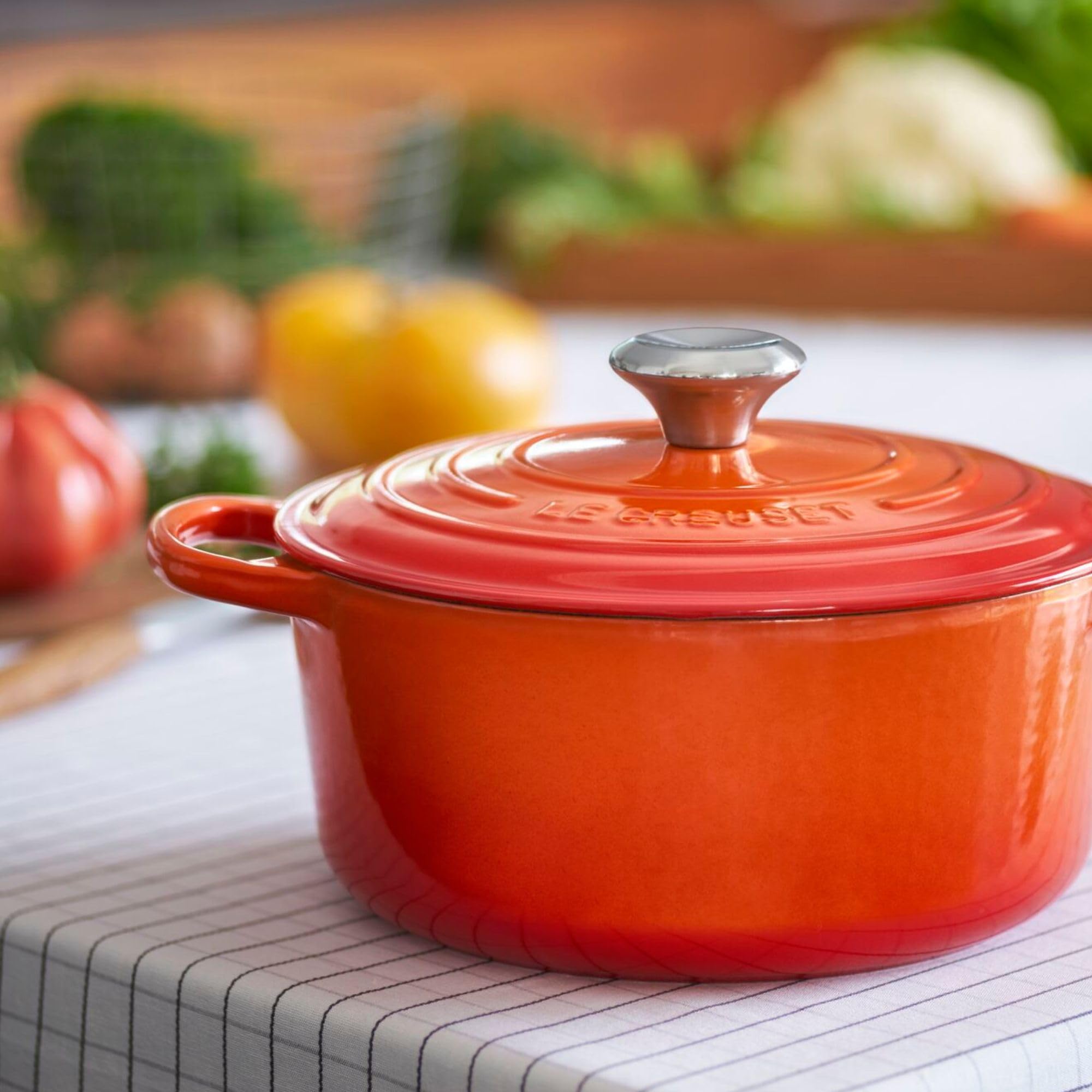 ル・クルーゼ ココット・ロンド　20cm　オレンジ Amazon｜ル・クルーゼ(Le Creuset) シグニチャー ココット・ロンド