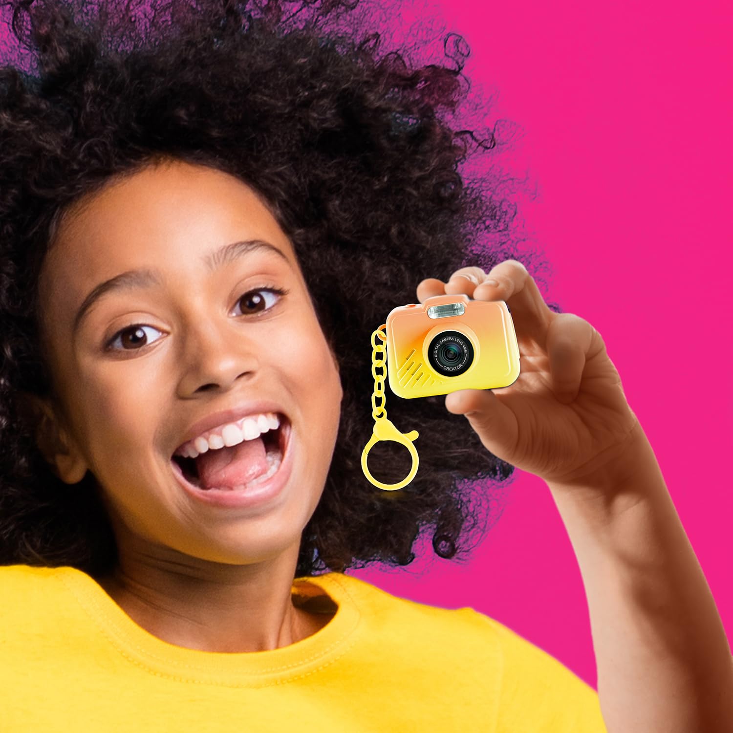 Canal Toys - Photo Creator - Mini macchina fotografica per bambini e video digitale - Mini fotocamera per creare souvenir - Regalo per bambini 8 anni+ -14 filtri- Flash+Micro - Formato Viaggio - CLK