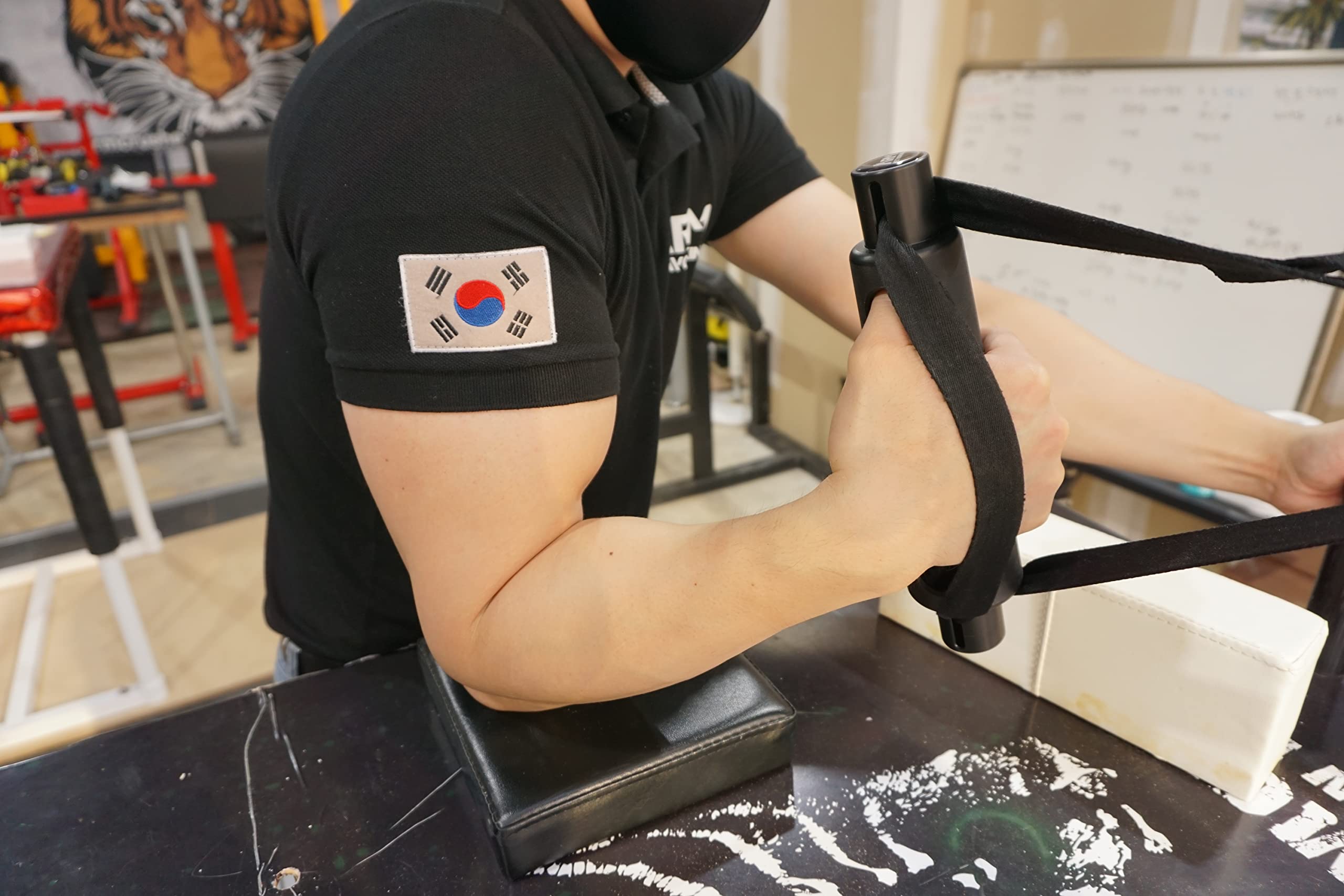 ARM NET WORKING トレーニング器具 ブラック ARM NET WORKING トレーニング器具 ブラック 【公式通販】