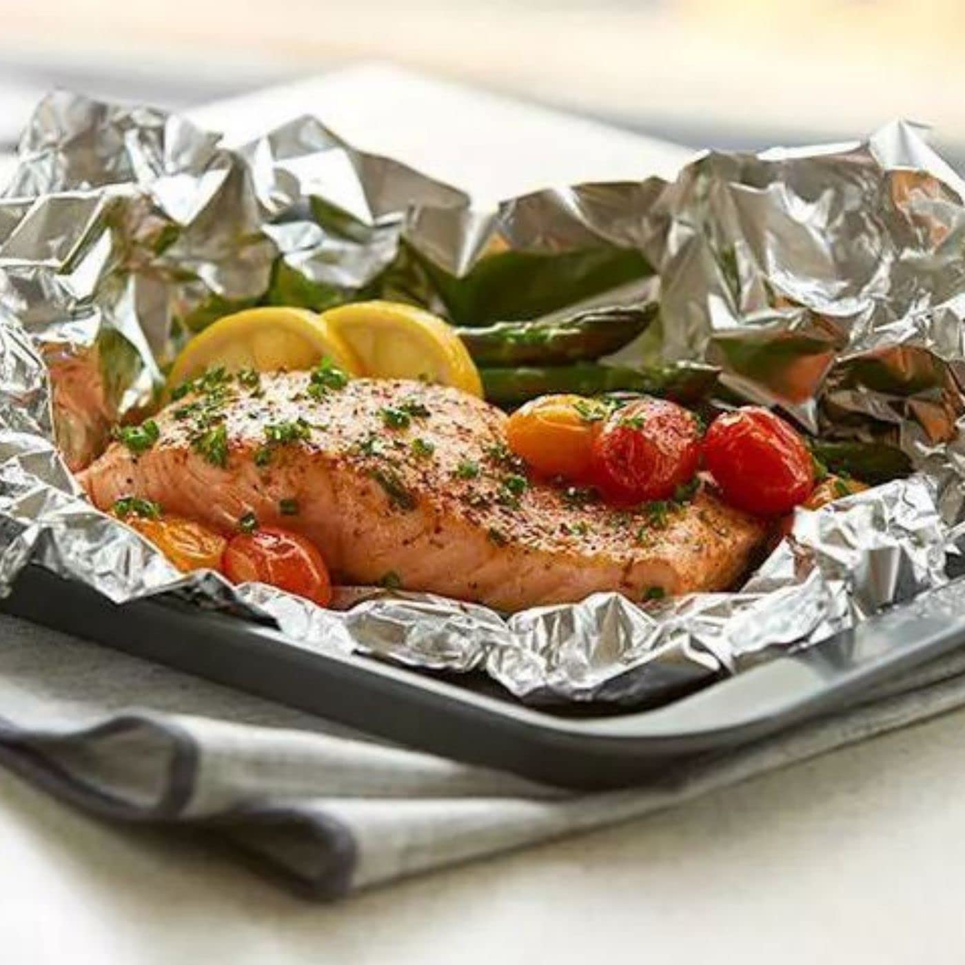 Reynolds Wrap Heavy Duty Non-stick Aluminum Foil 40 Sq. Ft. 2-pack by Reynolds Wrap