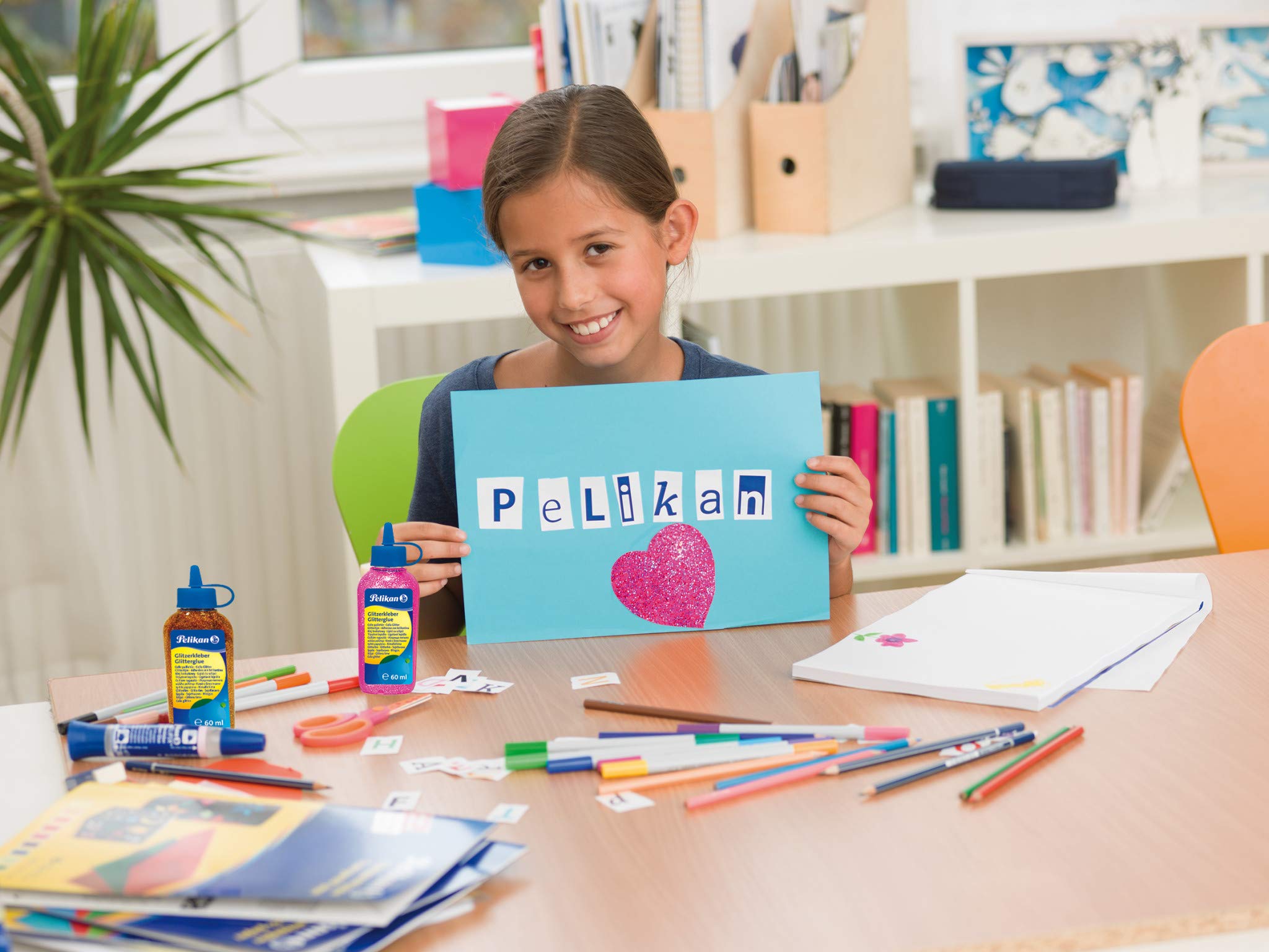 Pelikan 294801 Colla Vinilica Glitter Misto 60 ml, Confezione da 36 unità, per Lavorati Creativi e Artistici, Utilizzabile su Carta, Cartoncino, Tessuti, Legno