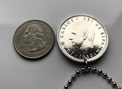 Miniatura 4 de 1980 España 50 Pesetas moneda colgante Copa Mundial de futbol España 1982 Copa Mundial Camp Nou Santiago Bernabéu Madrid Barcelona Coruña Gijón