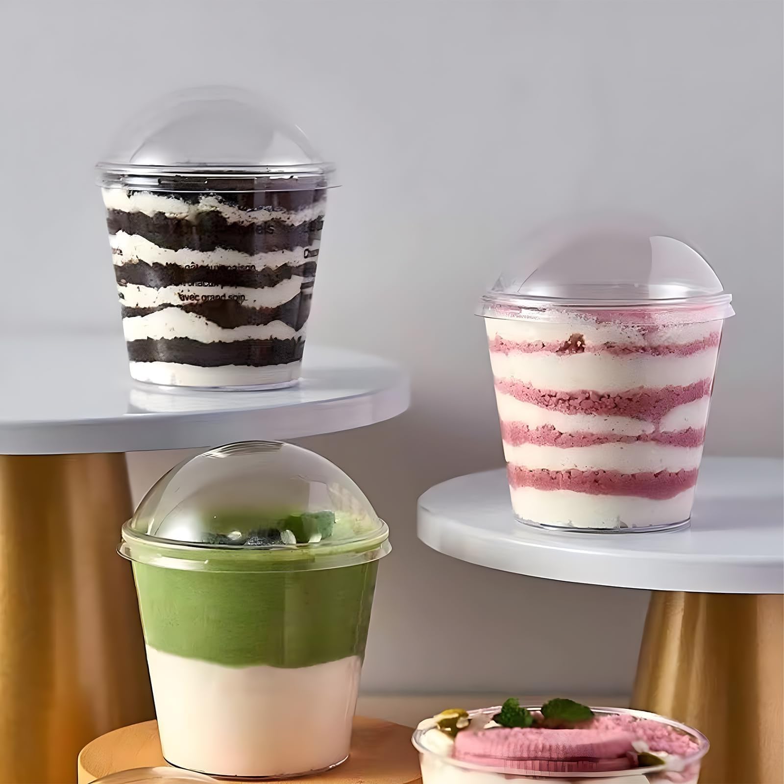 50 szt. 210ml Plastikowe Pojemniki na Desery – Przezroczyste Pucharki z Pokrywką i Łyżeczką na Pudding Mus Lody – Na Wesela Przyjęcia