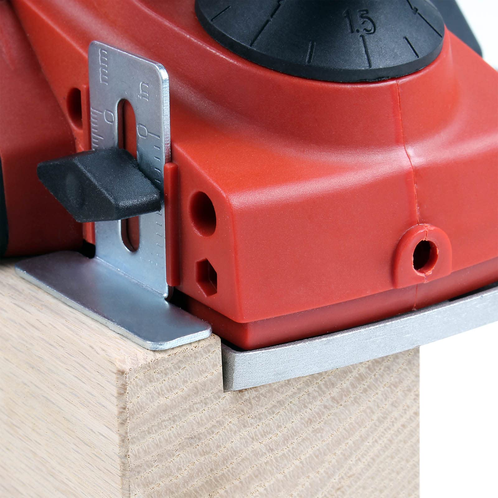 Wiltec Pialla elettrica 710W Arresto parallelo/scanalato Larghezza tagli 82mm profondità 3mm