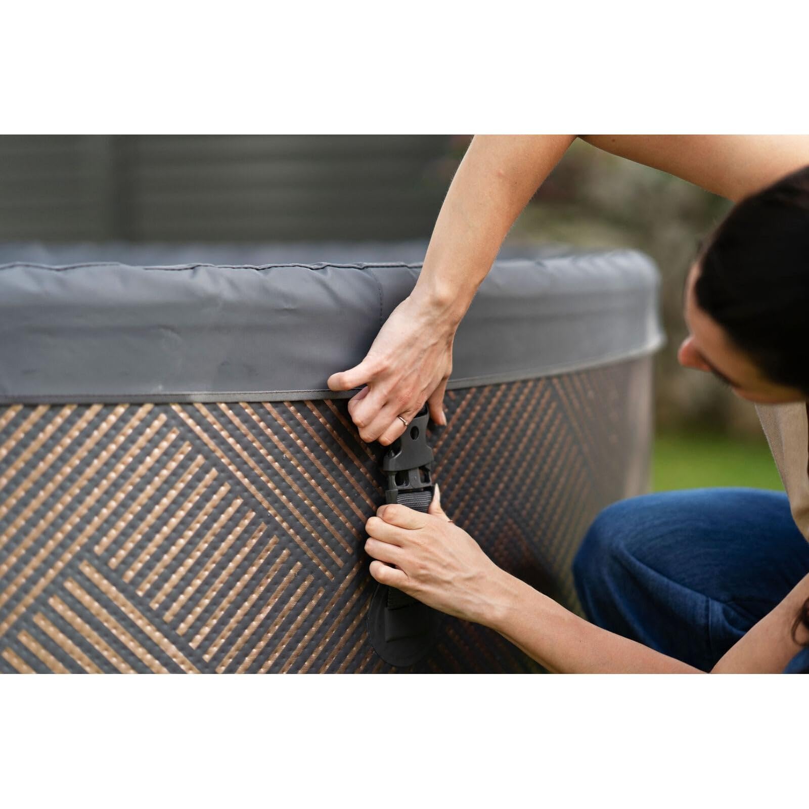 MSpa Mono-Eco SPA Hinchable semirrígido Circular 4-6 Personas con hidromasaje Air Jet, calefacción, filtración Inteligente y desinfección UVC