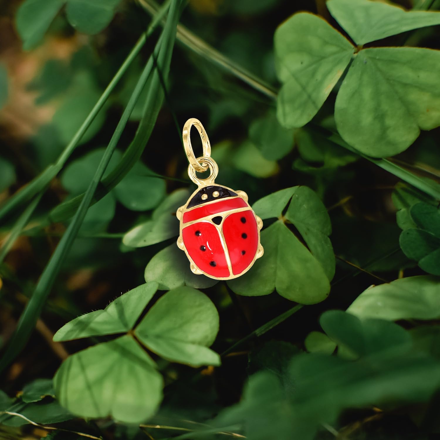 Lucchetta Pendentif Coccinelle Rouge Porte-bonheur en Or Jaune 14K