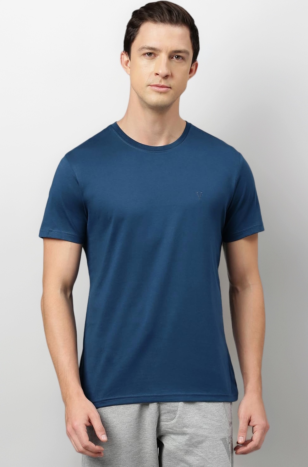 Van Heusen Men's Cotton Regular Fit Solid T-Shirt Crew Neck, Short Sleeves