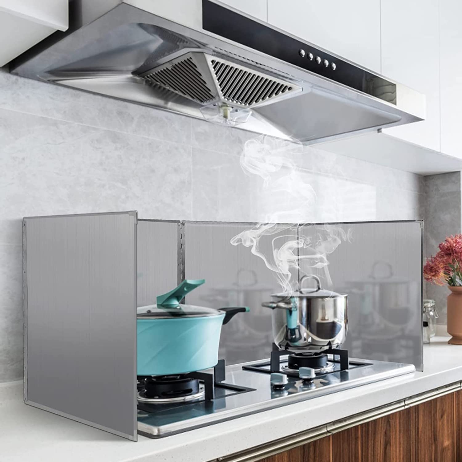 Hukimoyo 4 fold Stainless Steel Oil Splash Guard for Kitchen Stove Oil Baffle Splatter Shield Guard Kitchen Oil Splash Guard for Kitchen Stove Grease Splatter Guard(80 Lx45W x50 HCM, Plain Guard)