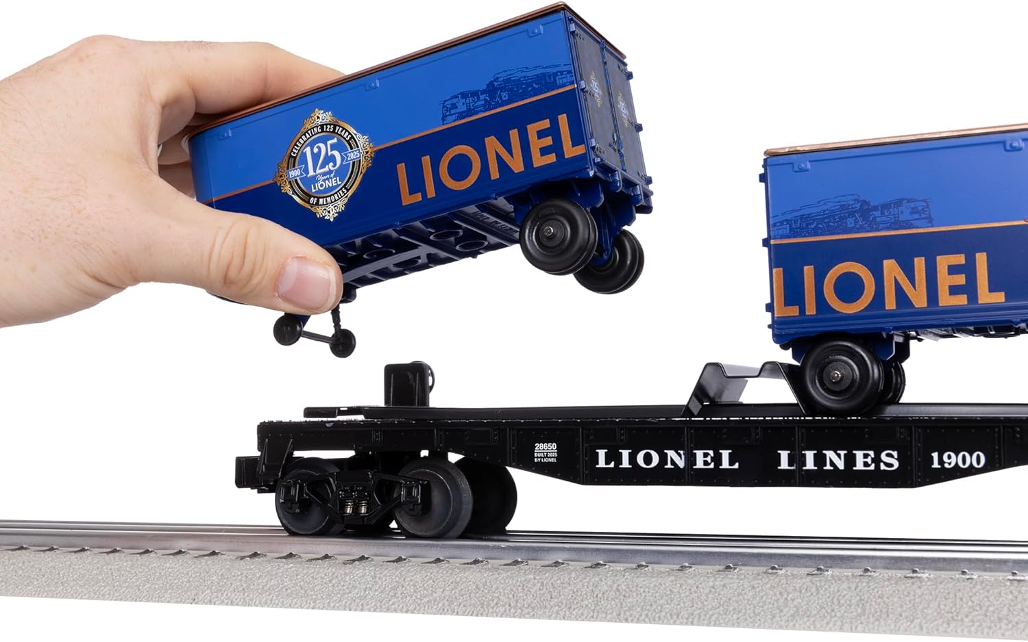 Lionel 125th Anniversary O Gauge Model Train Flatcar with Two Piggyback Trailers