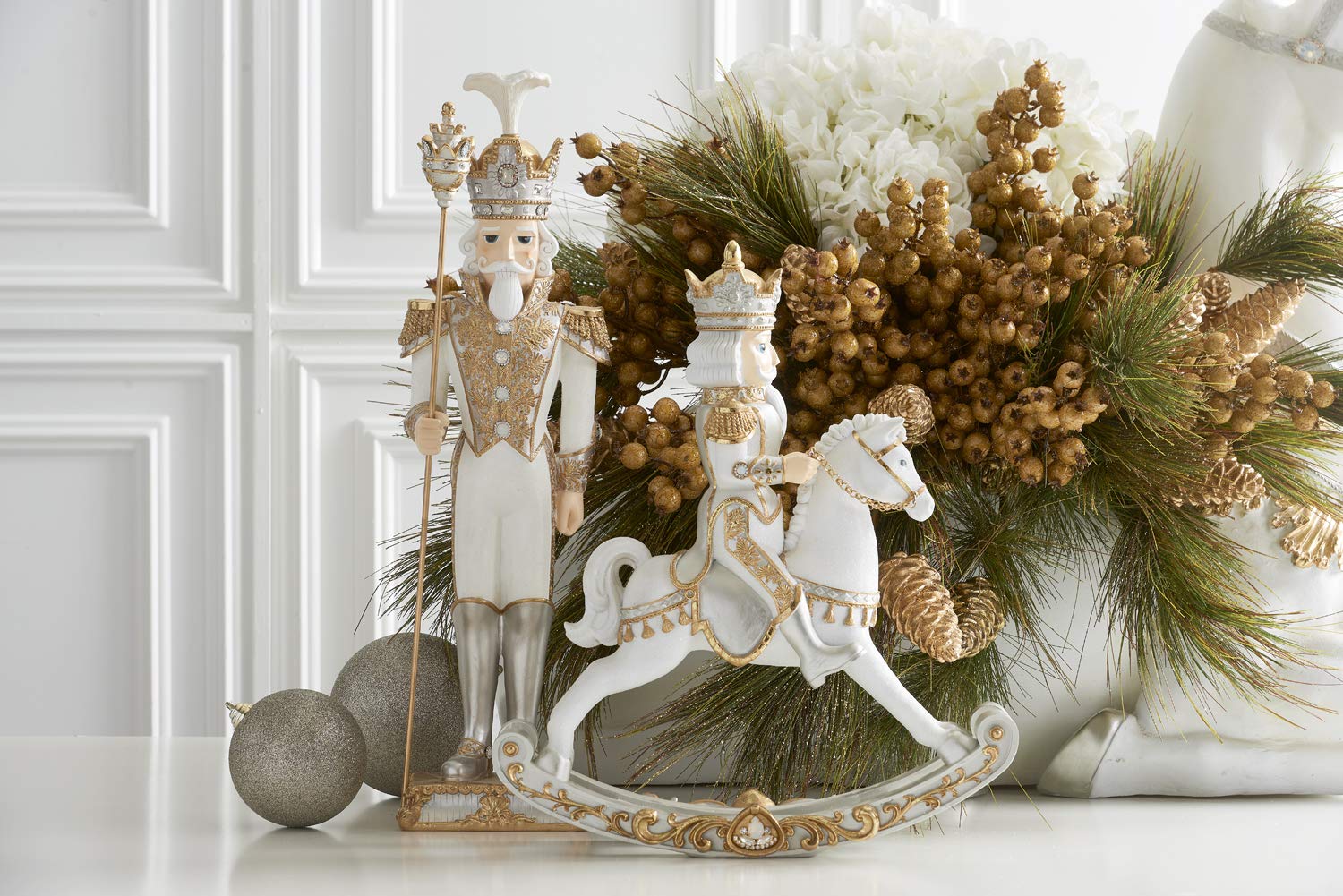 Amazon.com: K&K Interiors 54233A 20 Inch White Gold and Silver