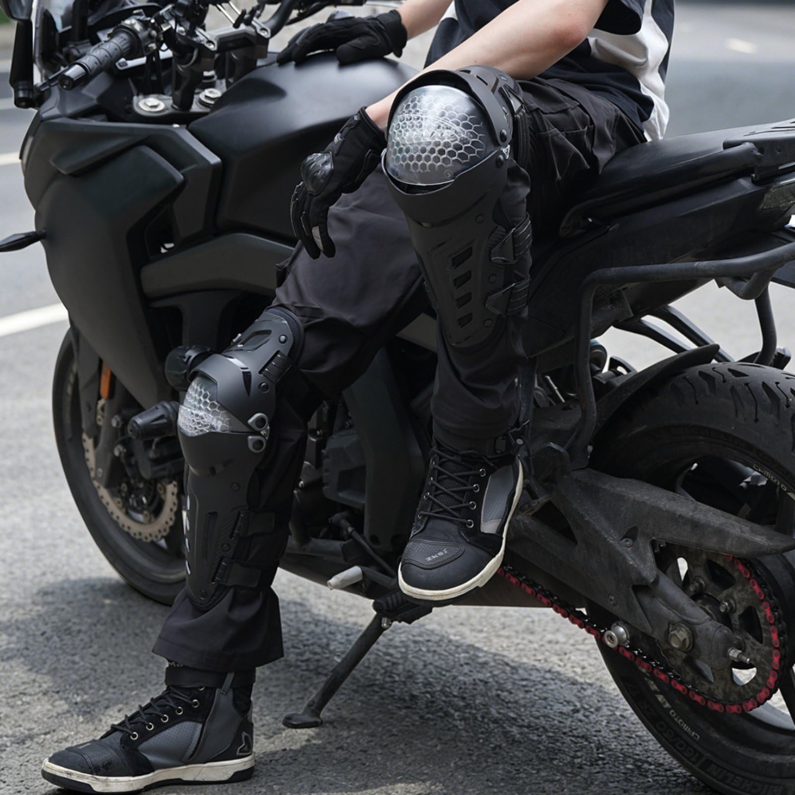 Motorrad Knieprotektor Knieschützer Knieschutz Kniegelenkstütze mit Fester Schale Und Flexibel Einstellbarer Befestigung Sichere Abdeckung Gegen Stöße