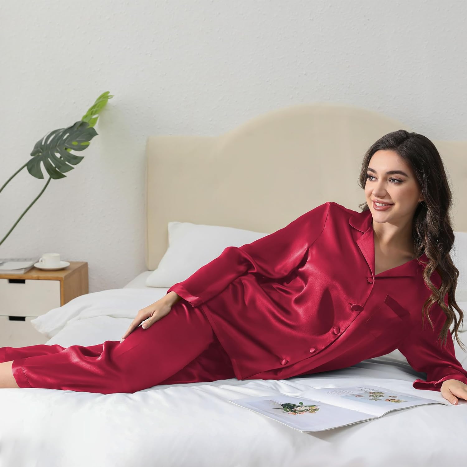 Mulberry Silk Pajama Set for Women, Long Sleeve V-Neck Sleepwear, Soft Luxury Loungewear with Adjustable Waist