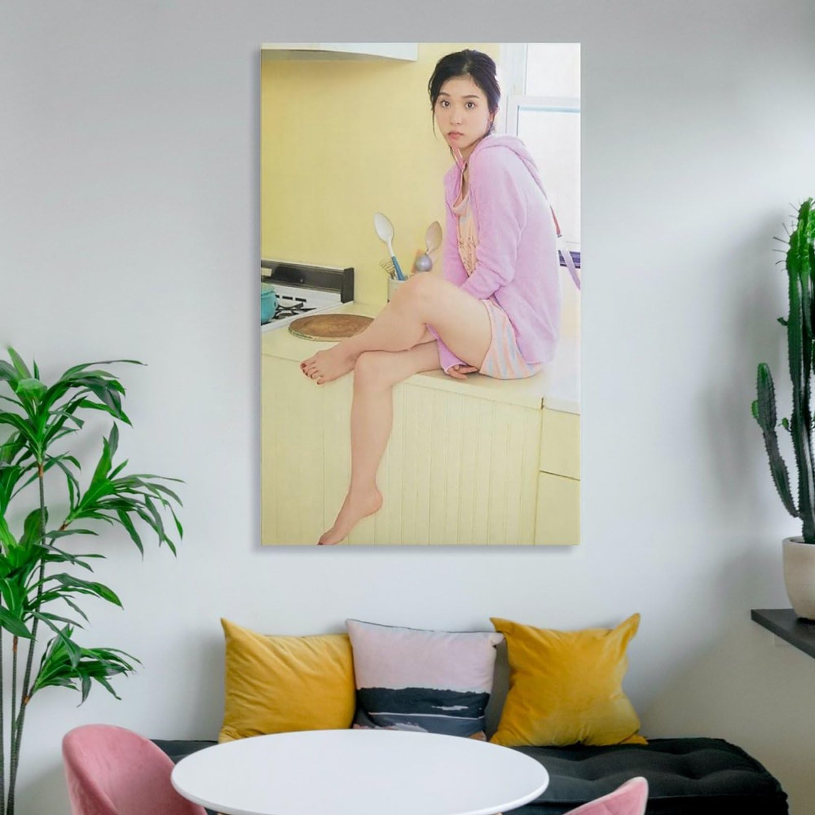 松岡茉優セクシーな写真イメージのポスター クール