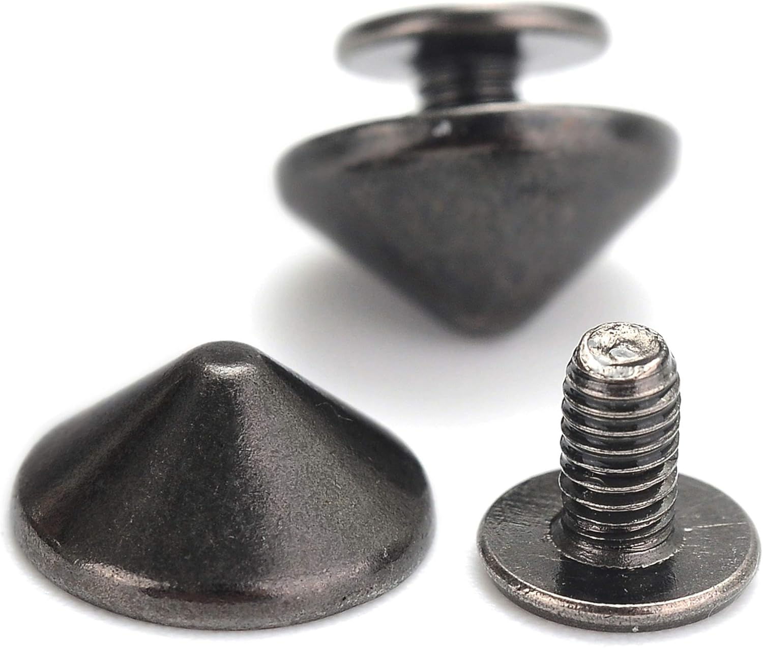 YORANYO 100 Sets Cone Spikes and Studs 4.7MM Height Gun Metal 3/16" Bullet Spikes Screw Back Punk Studs and Spikes for Clothing Shoes Leather Craft Belts Bag Rivets with Installation Tools