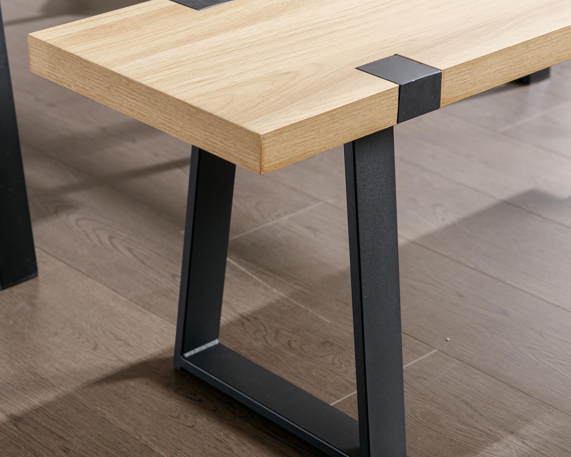60" Wood Dining Bench with Black Metal Legs for Dining Room, Kitchen, Natural Oak