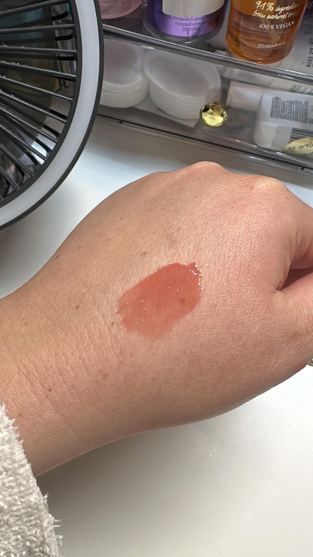 Dream Lip Oil Bare Sand photo review