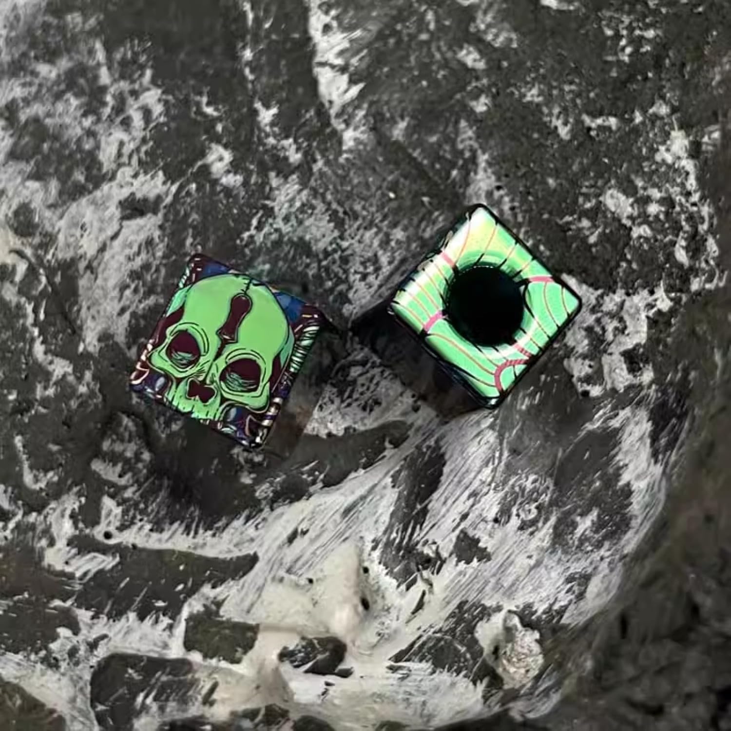 Colorful Dark Skull Pattern TC4 Titanium Geometry Cylindrical Square Paracord Knife Beads,EDC DIY Bracelet Outdoor Tool Backpack Flashlight Car Keychain Pendant Zipper Accessories