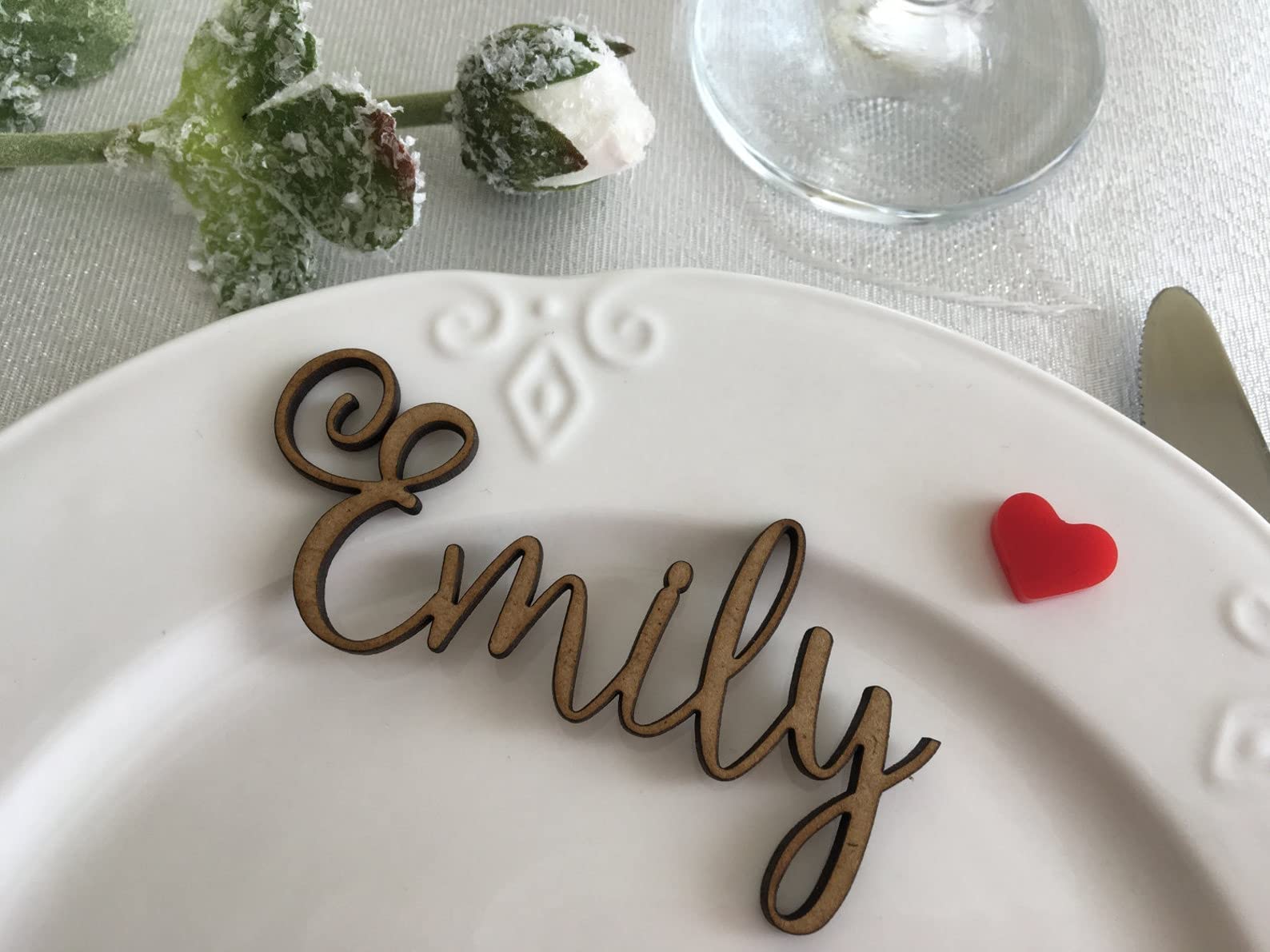 Marcasitios de madera, Nombres en cursiva, Decorativos Personalizados cortados con láser, Tarjetas de mesa, Fiesta Evento especial, Caligrafía, Sitting en tu boda, Rústico, Decorar la mesa en una cena