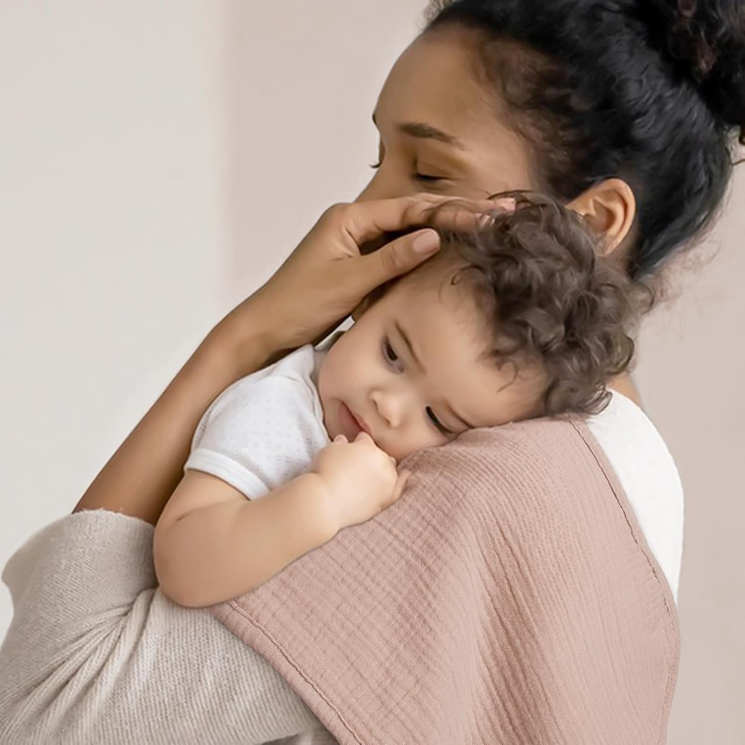 lulumoon Muslin Burp Cloths for Babies: 100% Soft Cotton Large Burping Cloths - Neutral Baby Burp Rags for Boy and Girl - Absorbent Burp Cloth for Spit-Ups 4 Pack - Image 3