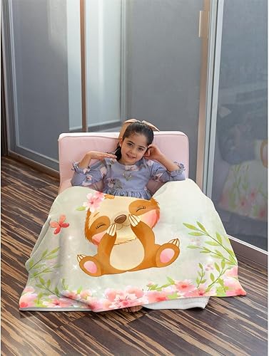 Miniatura 367 de Manta personalizada con diseño de jirafa y elefante, manta de franela suave, acogedora y ligera con nombre para sofá, cama, sofá, regalo, unisex