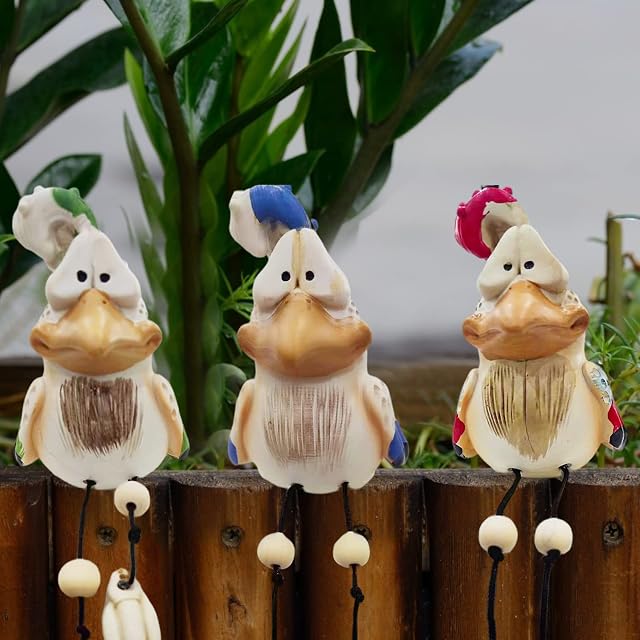 FONDUO Funny Chicken Garden Fence Decoration, Ceramic Chicken Statue Outdoor Garden Ornaments Resin Daze Rooster Animal Farm Art Craft Figurine Long Leg Sitting Chicken Sculpture (3PCS)