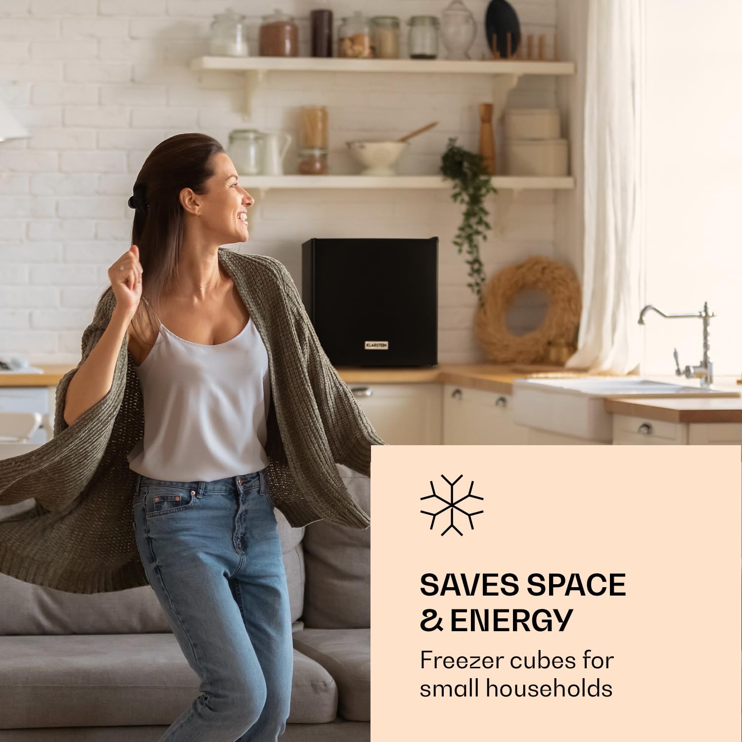 Klarstein No Frost Portable Vertical Freezer 33 L, Low Consumption with Shelf and Scraper, Suitable for Home and Office — view 2