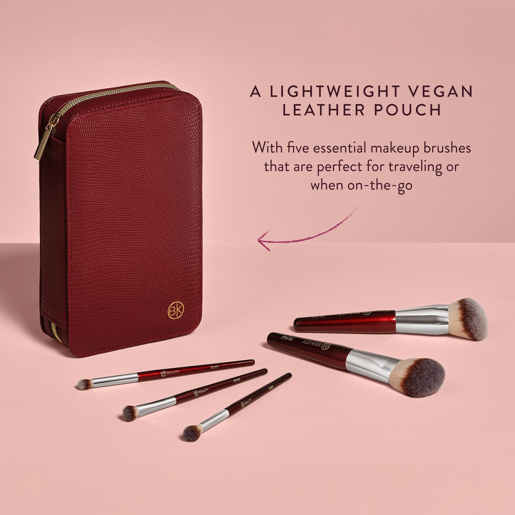 BK BEAUTY Juego de brochas de viaje con bolsa, 5 piezas, veganas, libres de crueldad animal, para cara y ojos, brochas de maquillaje ligeras y duraderas en bolsa de cuero vegano, juego de brochas de