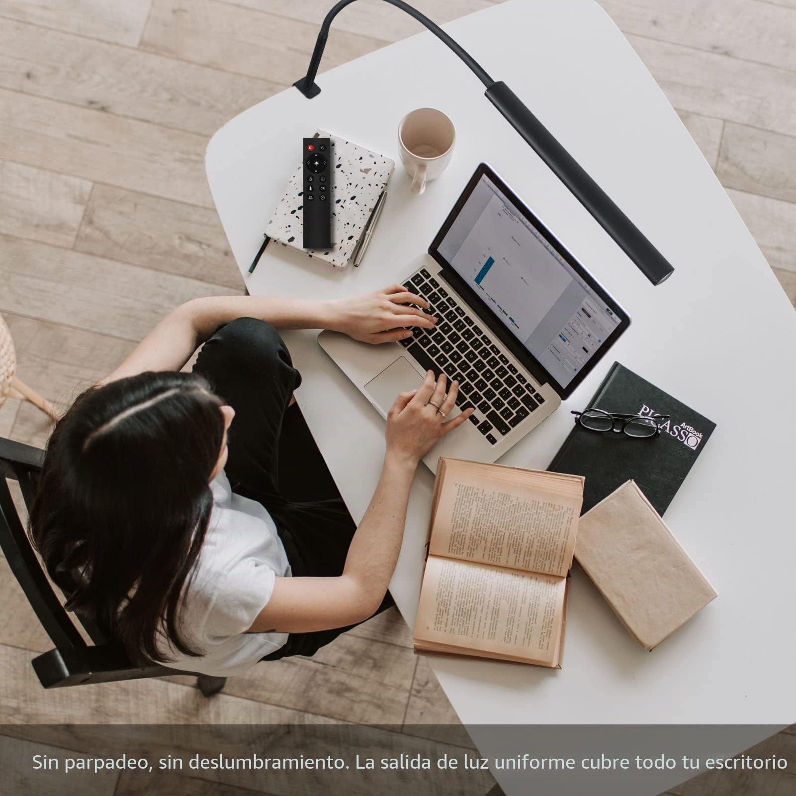 EYOCEAN Lámpara de escritorio LED, cuello de cisne flexible Lámpara de escritorio con pinza, brillo y temperatura de color ajustables, control táctil, lámpara de mesa con mando a distancia, 12W