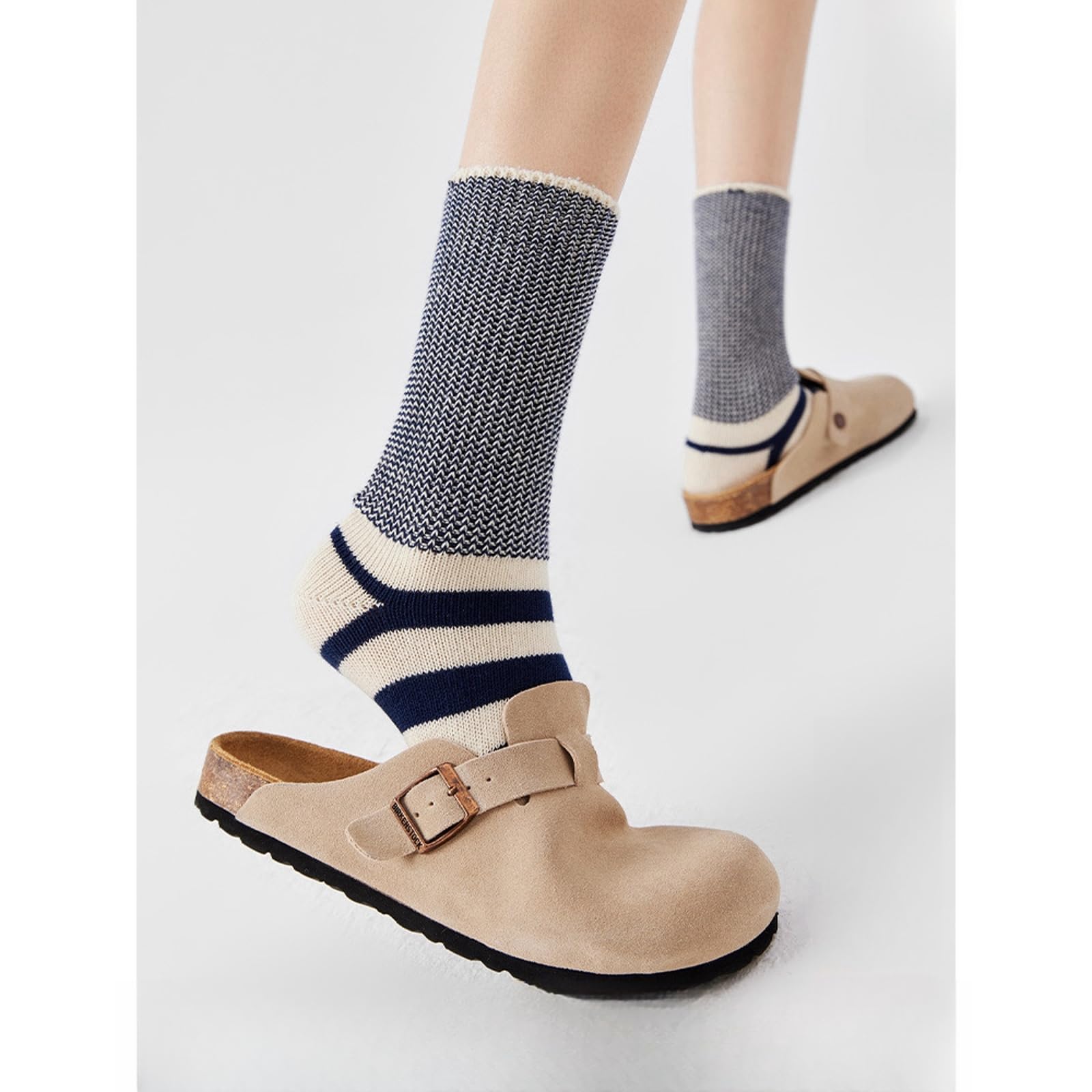 svlftecon Unisex Crew Socks for Winter Series 27