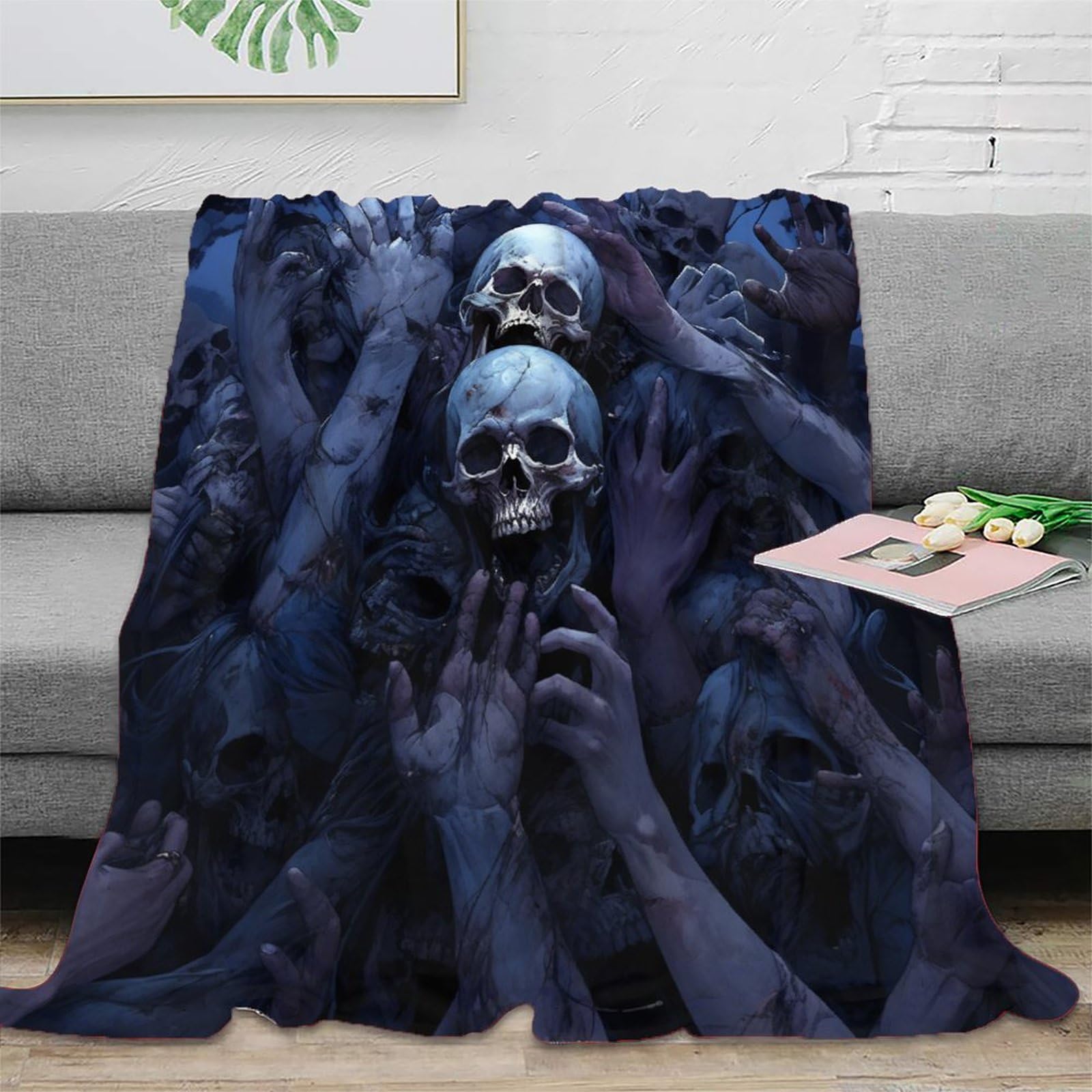 Skull Horror Style Printed Blanket for Kids Teens Adults Soft Warm Microfiber Fleece Blanket for Bed, Couch And Travel 50x60inch(127x152cm) — image 1