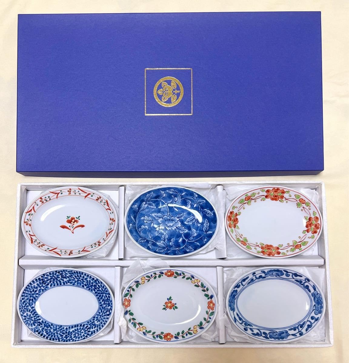 Amazon | たち吉 彩からくさ 赤絵染付唐草絵変り オーバル楕円小皿6枚