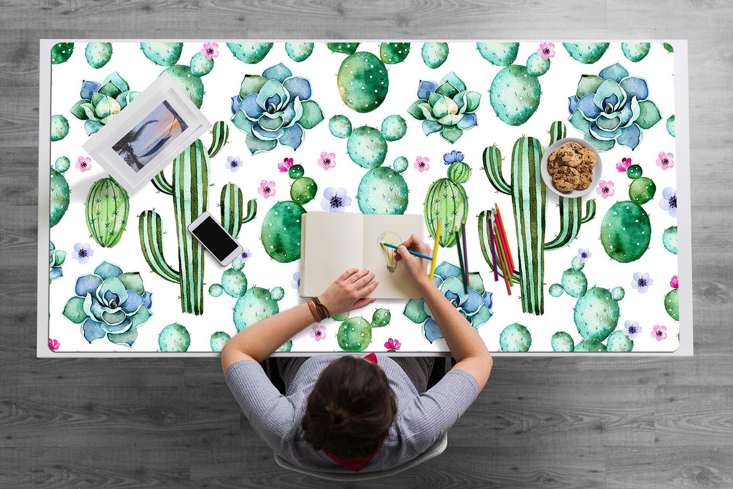 Sottomano da Scrivania 120x60 cm per Ufficio e Casa Impermeabile Protezione e Decorazione Superficie Protettiva Antiscivolo Facile da Pulire in Vinile PVC - Cactus