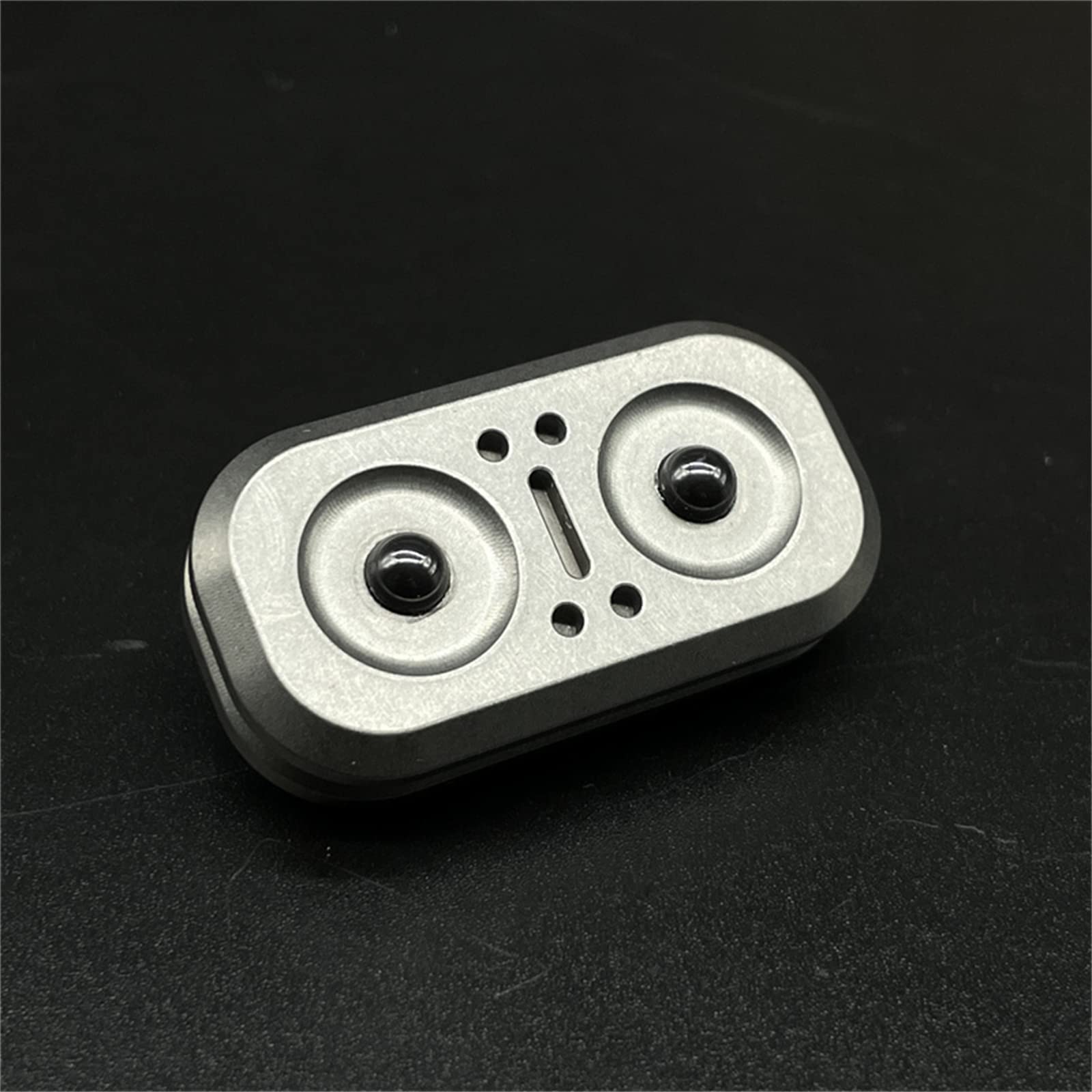Amazon | フクロウFidget Toyかわいい磁気プッシュ スライダーEDC