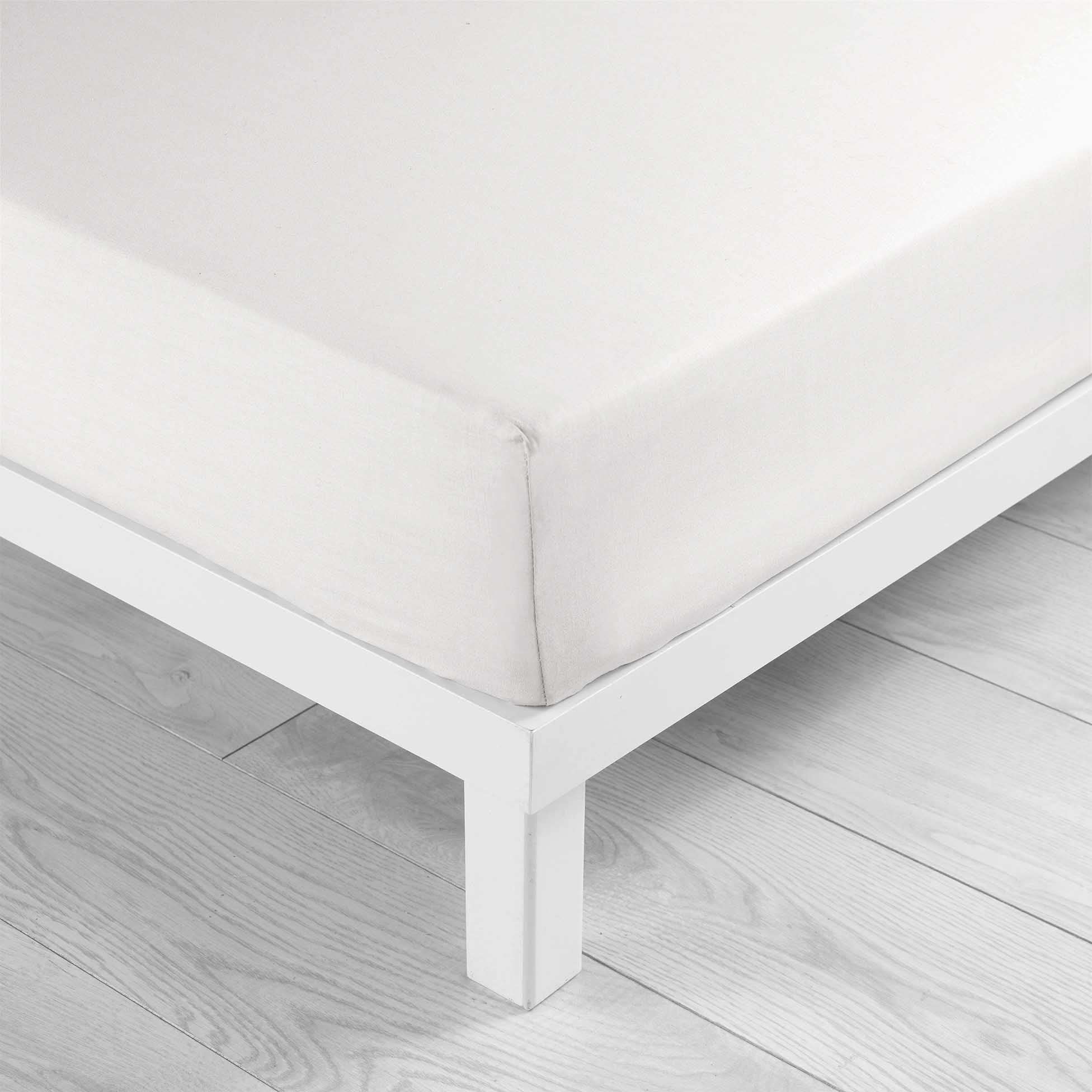 Le drap housse Lina de Douceur d'Intérieur, conçu en 100% coton respirant et certifié Oeko-Tex.
