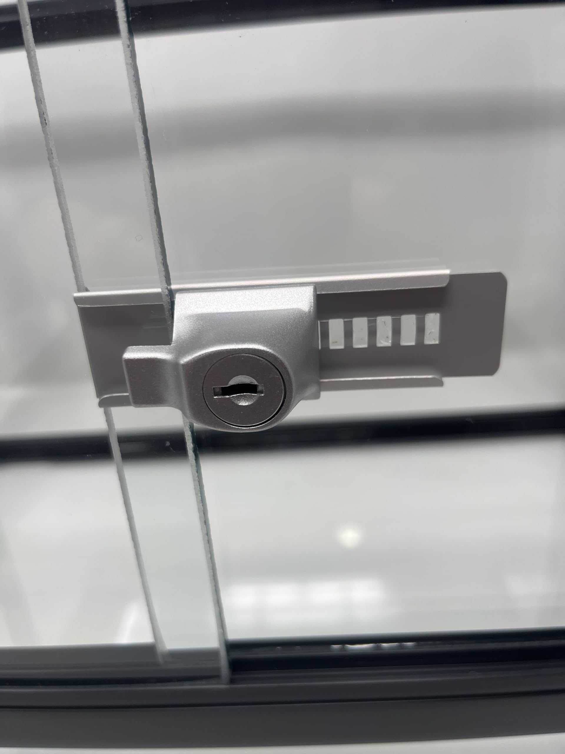 Amazon.co.jp: tdk-7 stick-onショーケースロック: 文房具