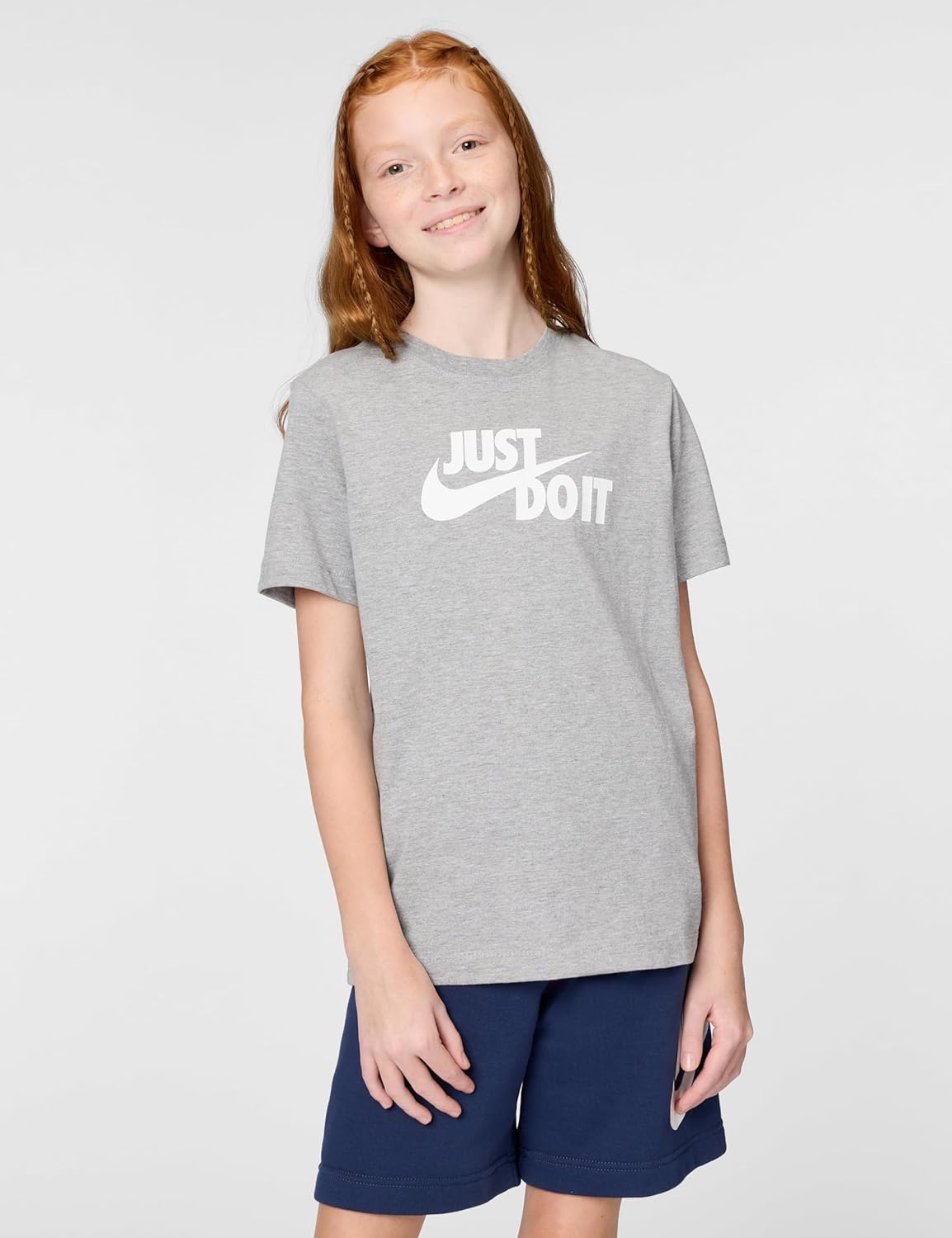 Nike Unisex Big Kids' Sportswear Club Just Do It T-Shirt - Boys and Girls - Image 2