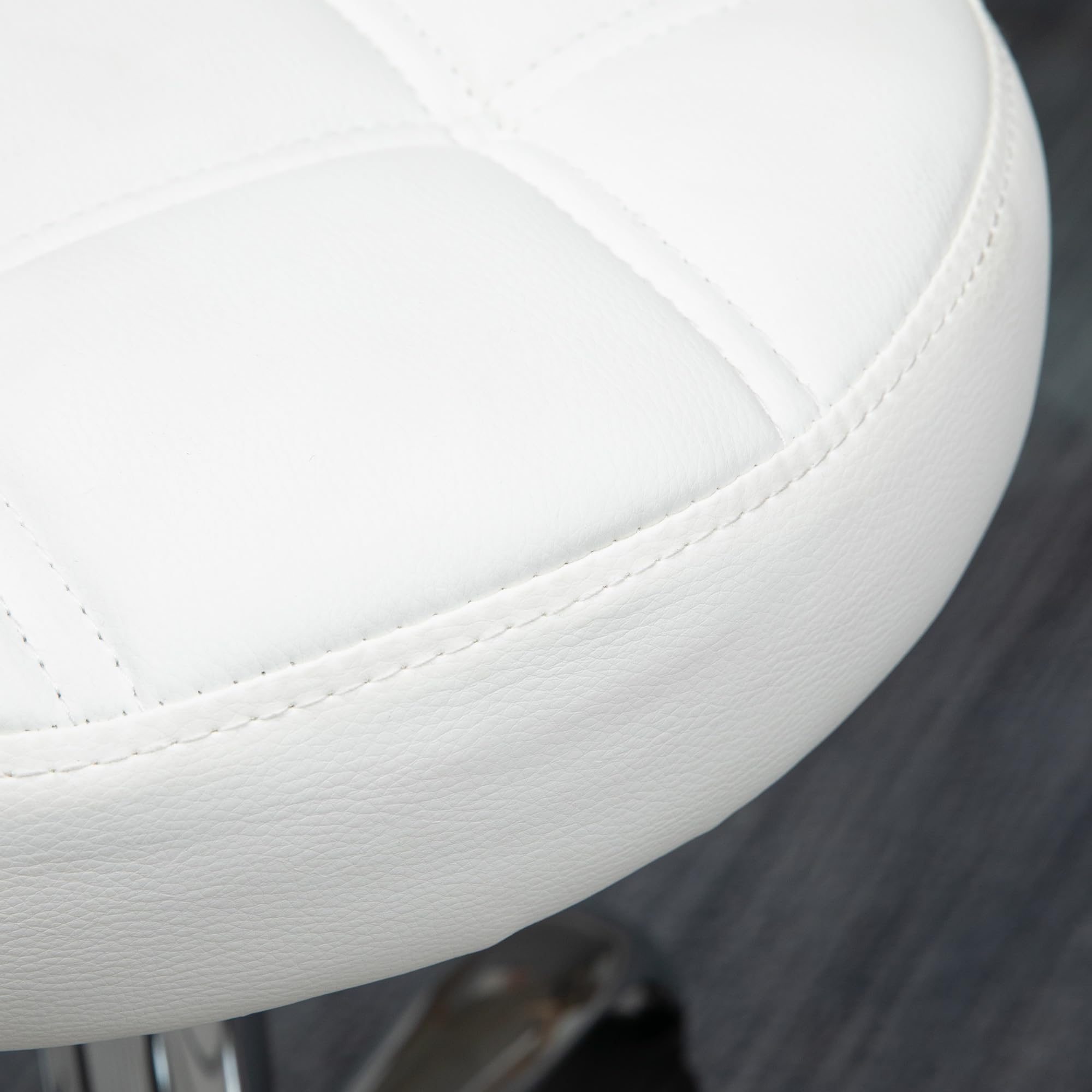 HOMCOM Taburete Giratorio con Ruedas Regulable en Altura de 48-63 cm Taburete de Trabajo Tapizado en Cuero PU para Peluquería Cosmética Dentista Diámetro Ø35,5 cm Blanco