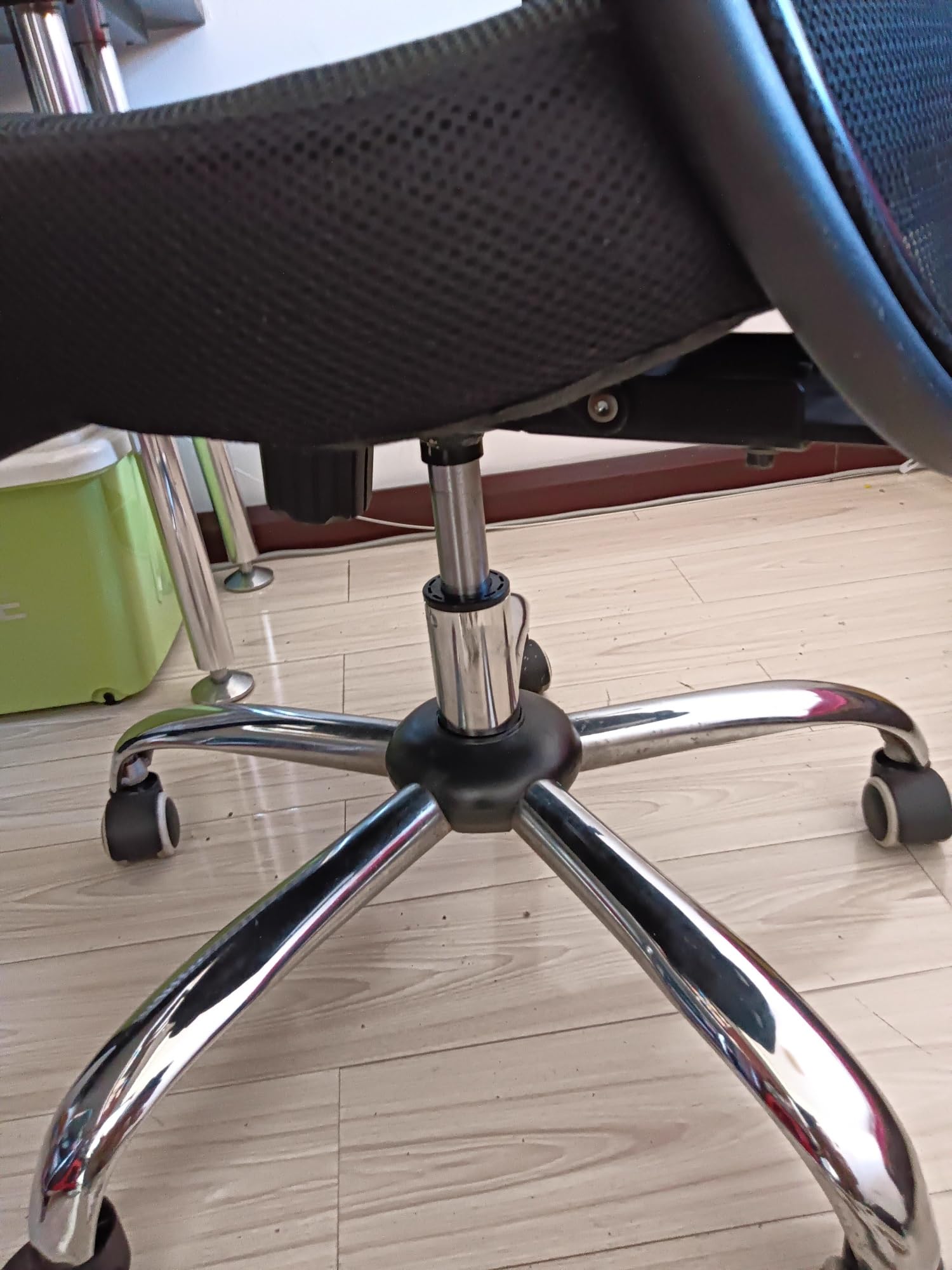 Cilindro de elevación de gas resistente para sillas de oficina, clase 4, pistón neumático de repuesto, silla de juegos, elevación hidráulica, 17,5 cm de altura, color plateado