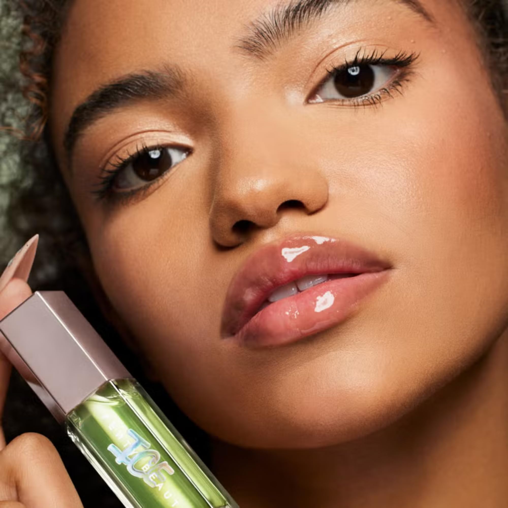 FENTY BEAUTY Gloss Bomb Ice Fruitz Lipgloss, Cucum' Brrr, 9ml