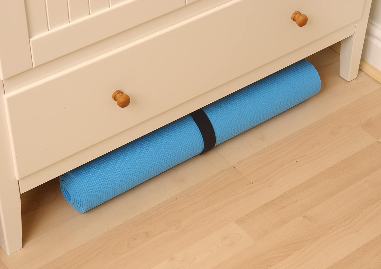 VELCRO Brand VEL-30792-AMS 15 Inch Elastic Straps 4 Pack | Stretchable and Adjustable for Snug Fit | Fasten Lumber, Yoga Mats, Tools, Camping Equipment, More | Cinch with Buckle, Black 15x1 - - 