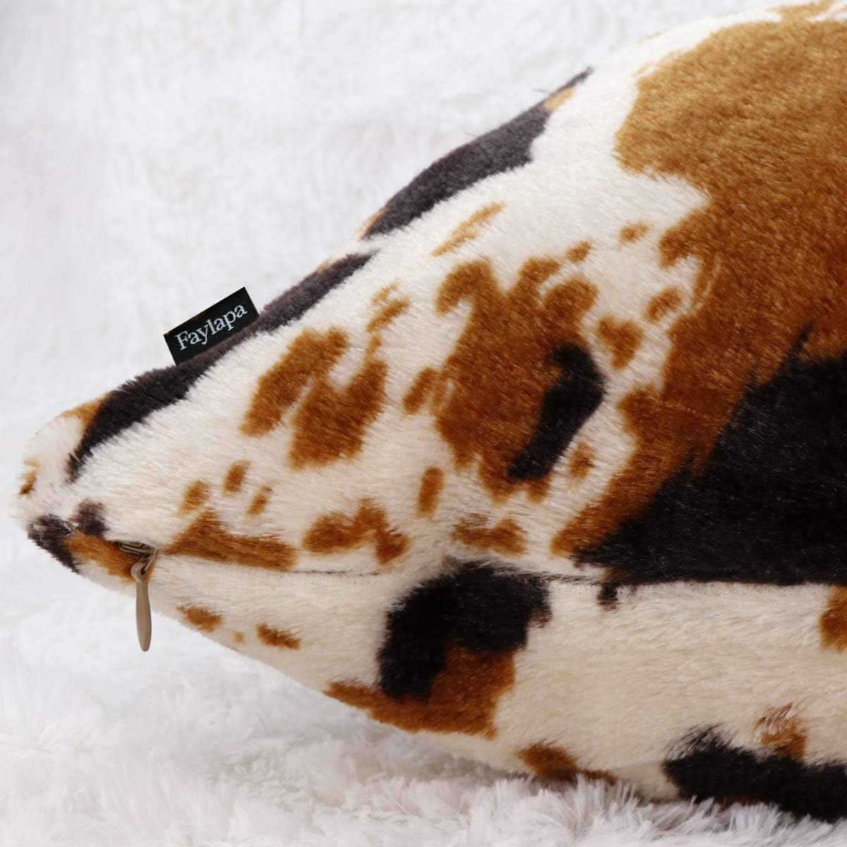 Faylapa 4 Pack Soft Plush Leopard Print Pillow Covers,Animal Theme Print Faux Fur Decorative Throw Pillowcase Home Decor Cushion Cover 16×16 Inches (40×40cm)(Case ONLY)
