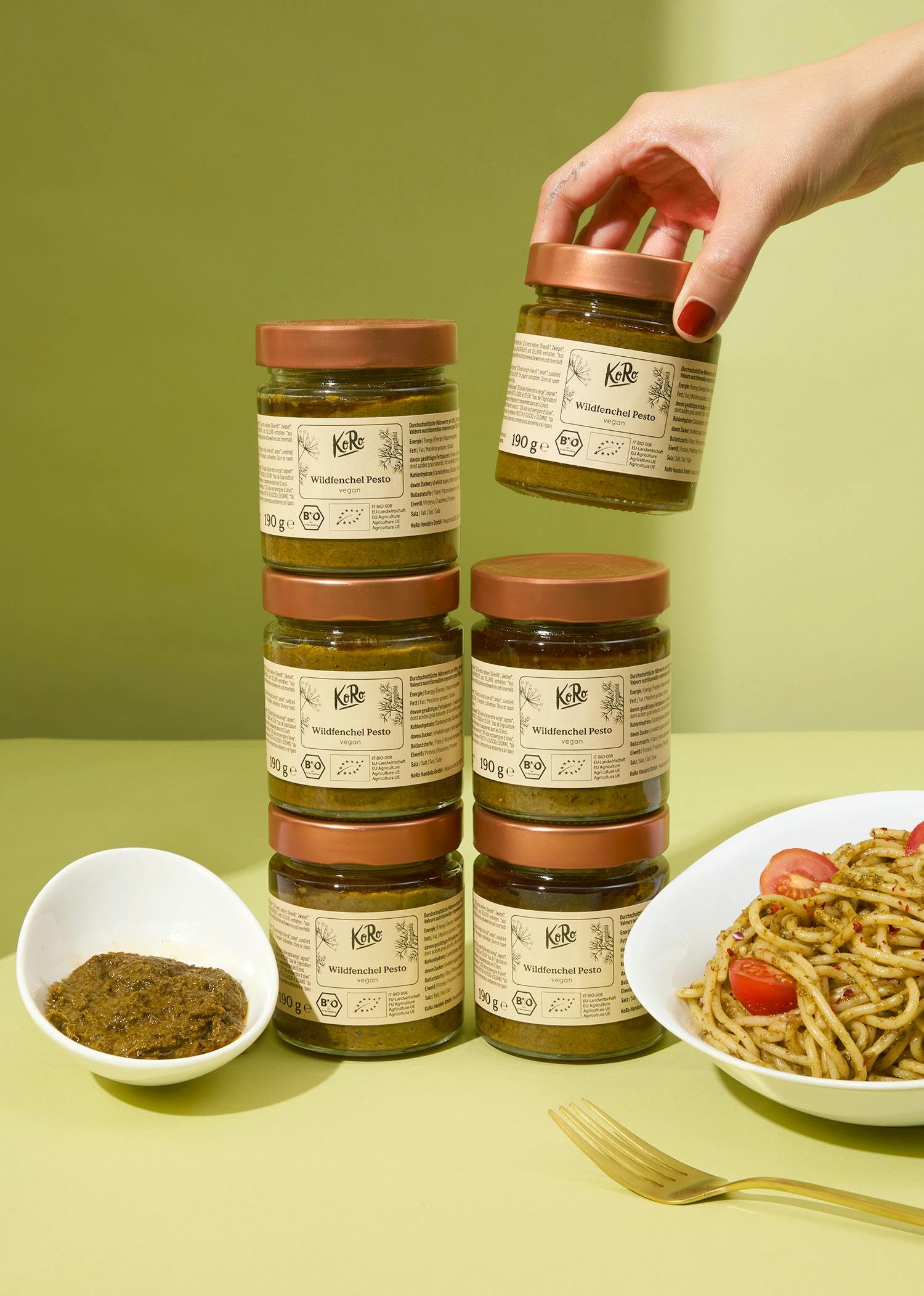 KoRo – Pesto bio au fenouil sauvage 6 x 190 g – Fabriqué en Sicile – Affiné avec des raisins secs et des tomates séchées – Vegan