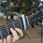 Aroma Guitare Capo ajustable Trigger Tension pour 6 Chaînes Guitares acoustiques et électriques avec pulvérisateur d'épingles