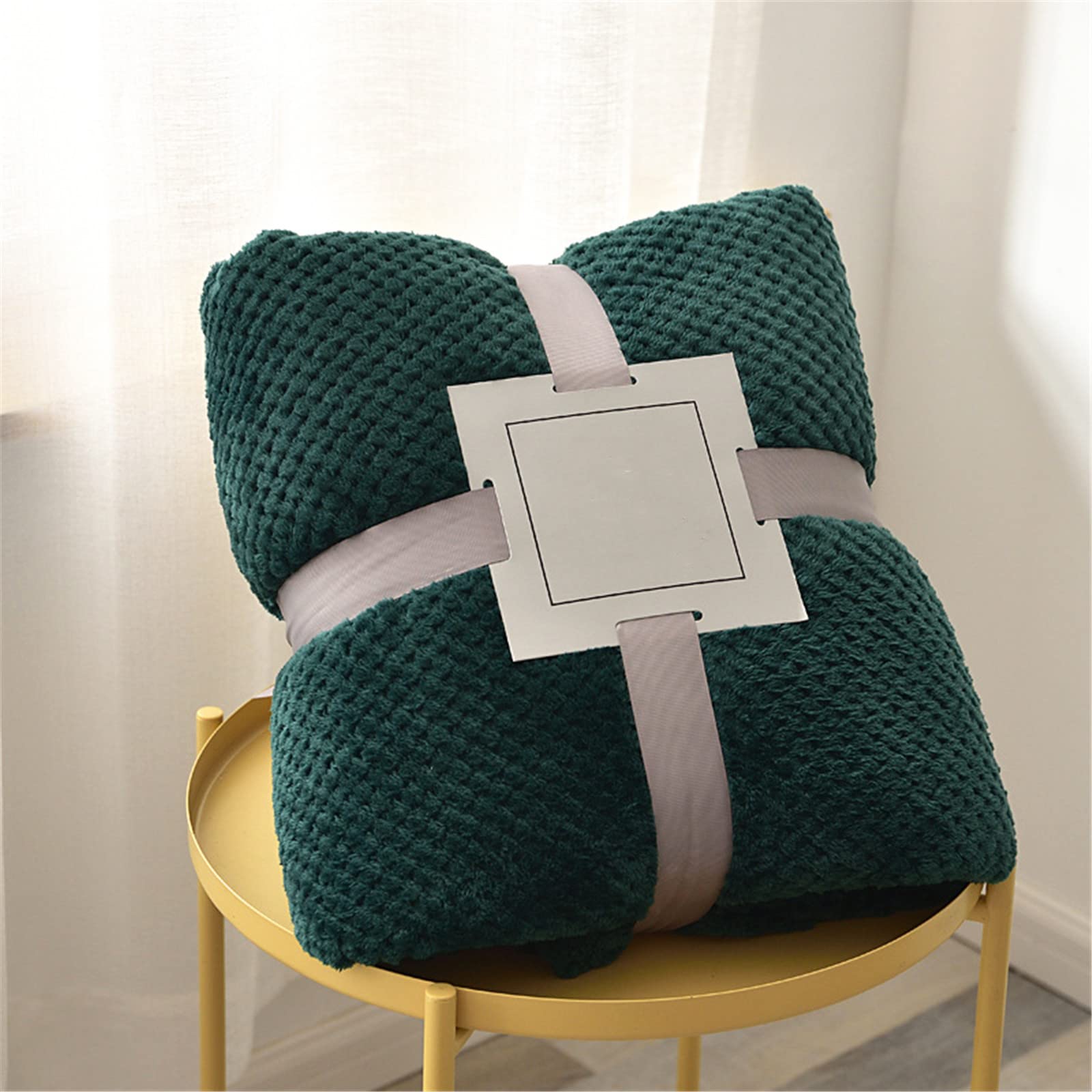 Chickwin Solid Color Fluffy Flannel Blanket Throw Large for Sofa Warm Cozy Fluffy Blanket Soft Fleece Blankets Lightweight Microfiber Throw Blanket for Bed Couch Chairs (120x200cm,Dark green)