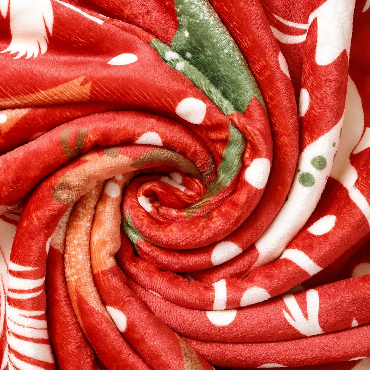 Christmas Throw Flannel Blanket, Winter Home Decor for Red Christmas Tree Fleece Fuzzy Soft Warm Room Blanket for Couch,Chair,Sofa,Dorm, 50"x60" - Image 4