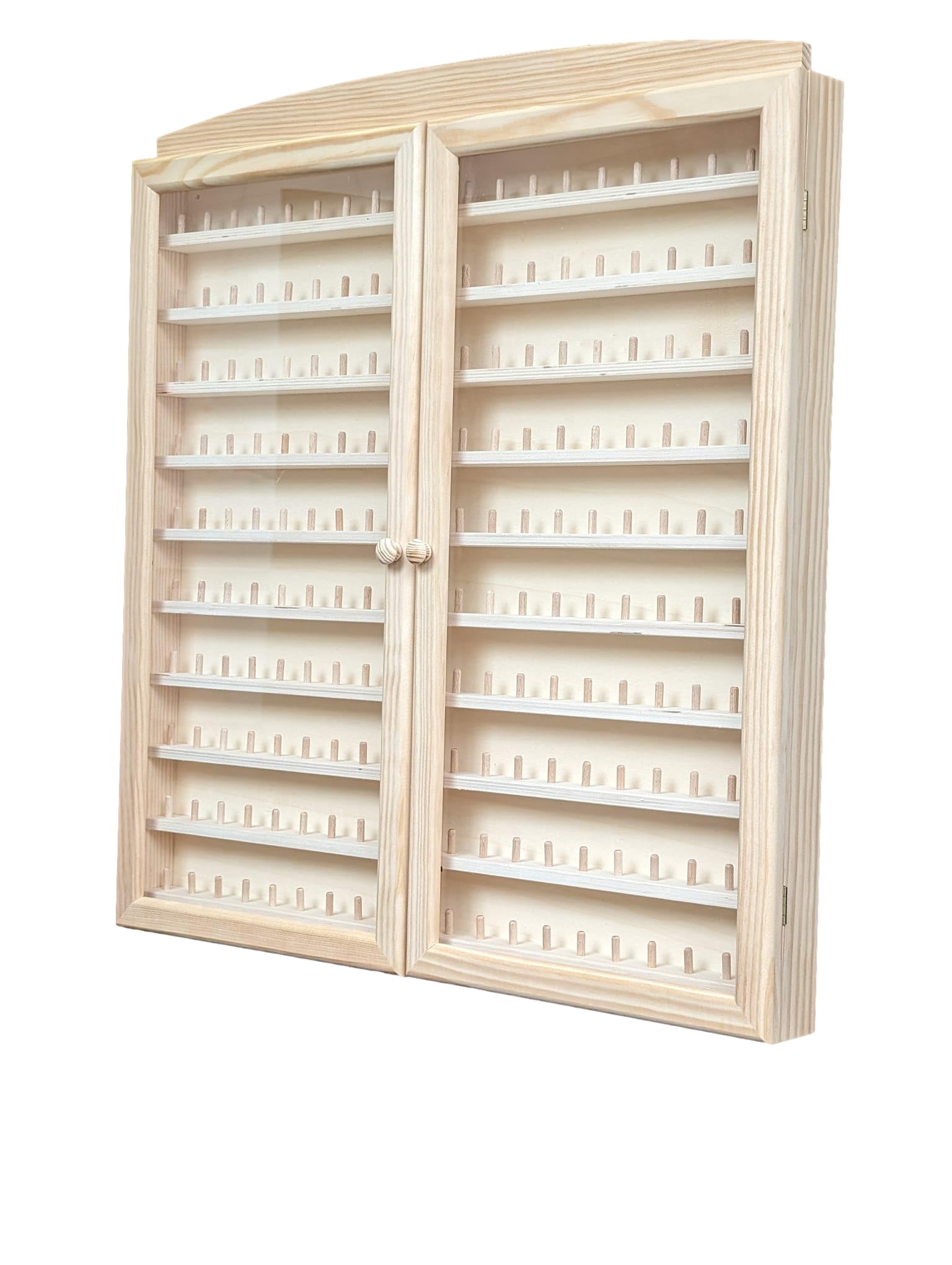 Vetrina Collezioni ditali. 2 grandi porte. Capacità: 200 ditali. Dimensioni: 66 x 6 x 72 cm. In legno di pino crudo. per dipingere.. Altezza tra le piastrelle: 4,5 cm.