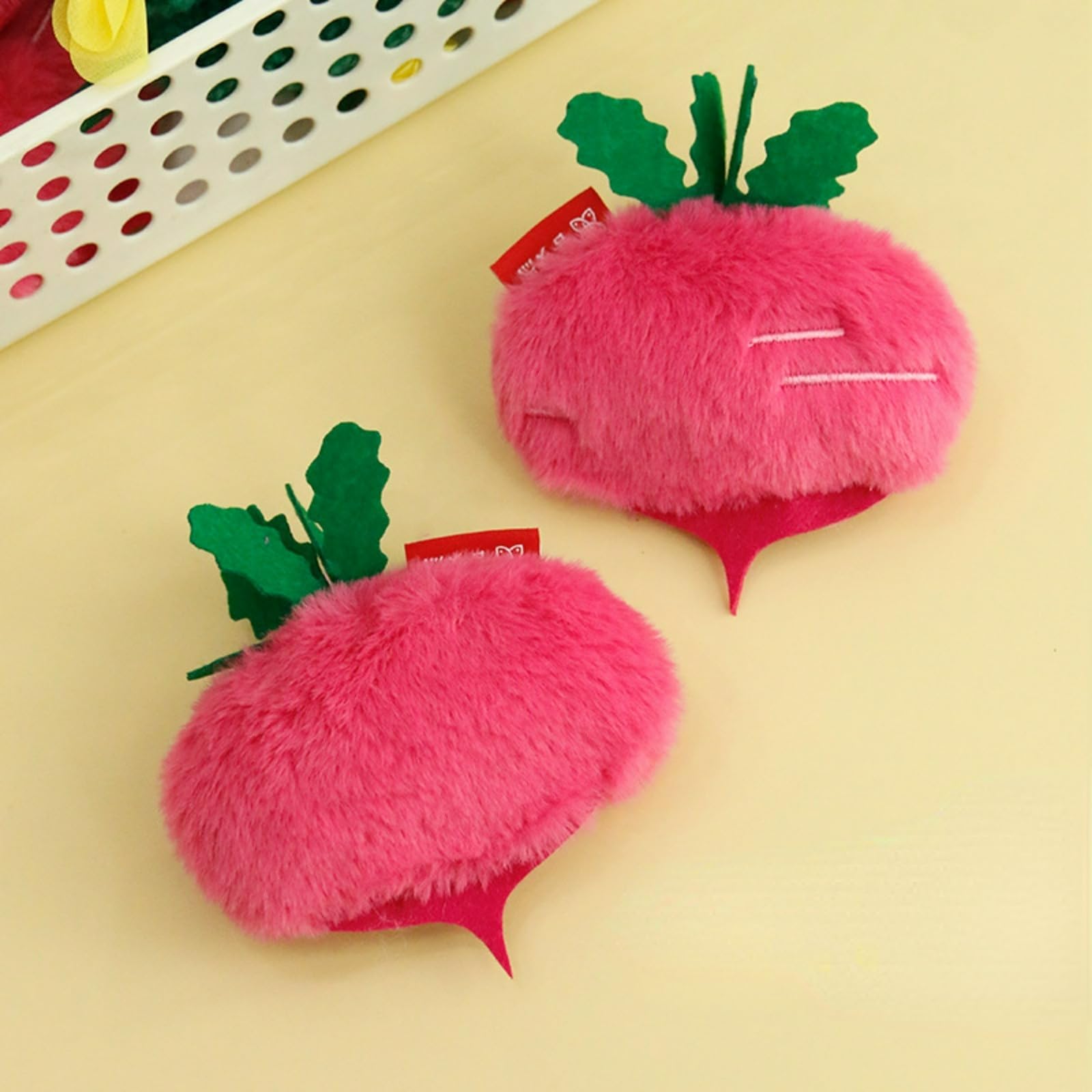 Layheld Cat Plush Toy Realistic Vegetable Set Cucumber Radish Shapes Sound-Making Plush Felt Fabric Catnip Crinkle Paper Dog Cat Accessories Pet Gifts for Christmas (Radish 2pcs)