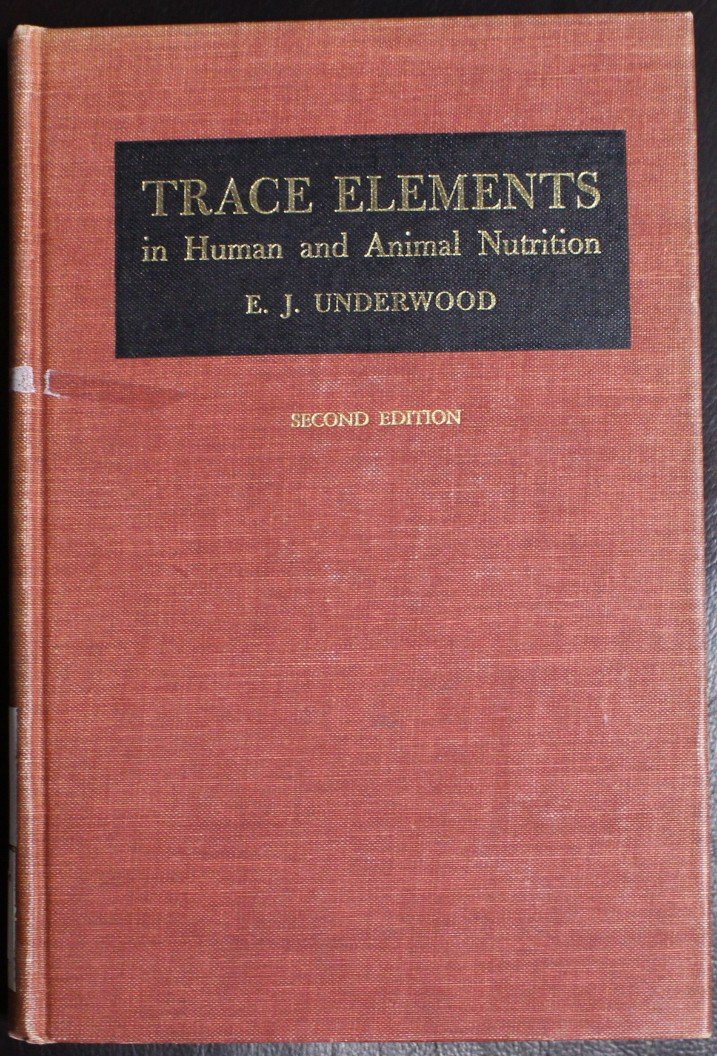 Trace Elements in Human and Animal Nutrition Libros