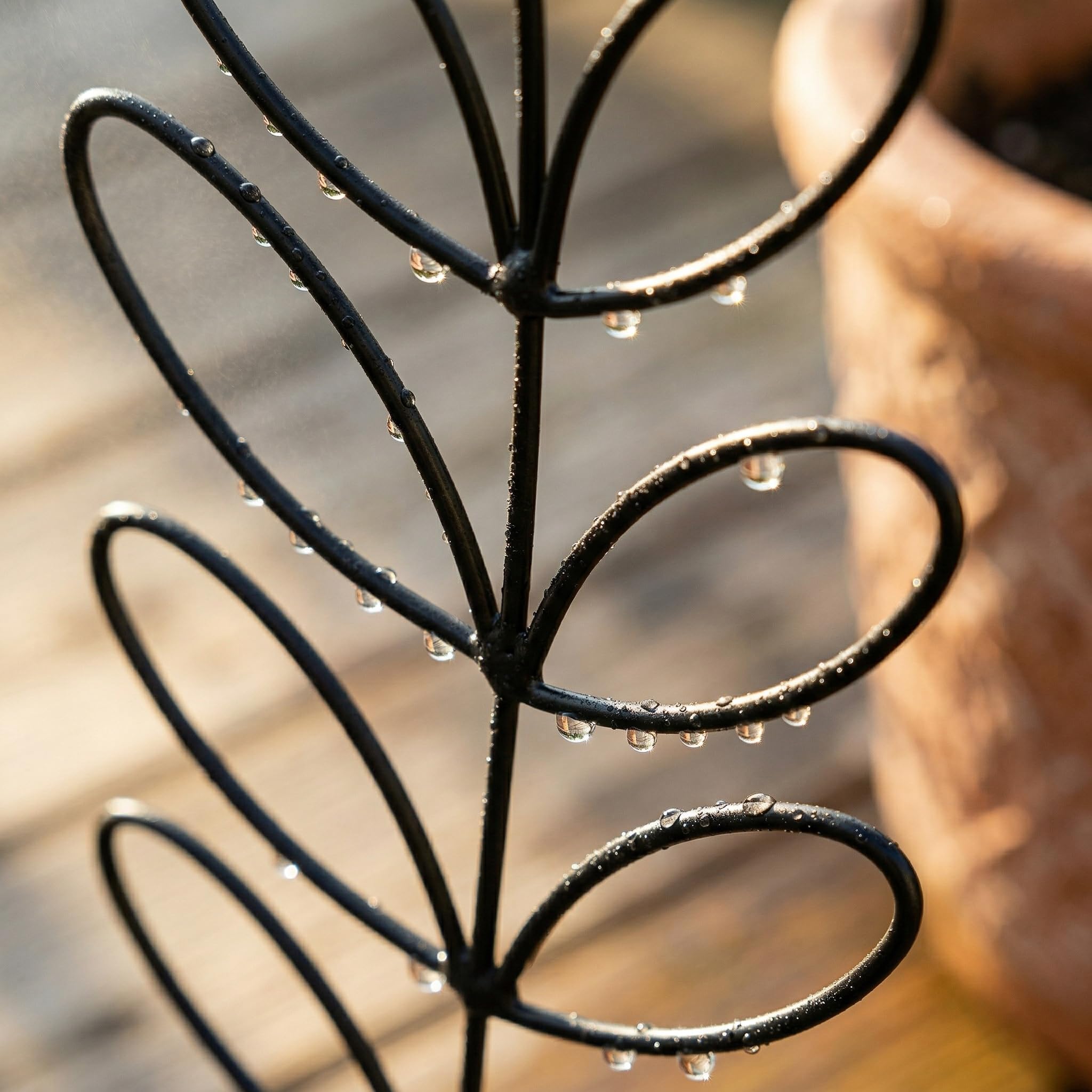 Tosnail 6 Pack 12" Tall Metal Plant Trellis for Potted Plants, Wire Plant Stakes, Small Garden Trellis, Cute Leaf Shaped Plant Support for Houseplant Home Climbing Plants Indoor Outdoor
